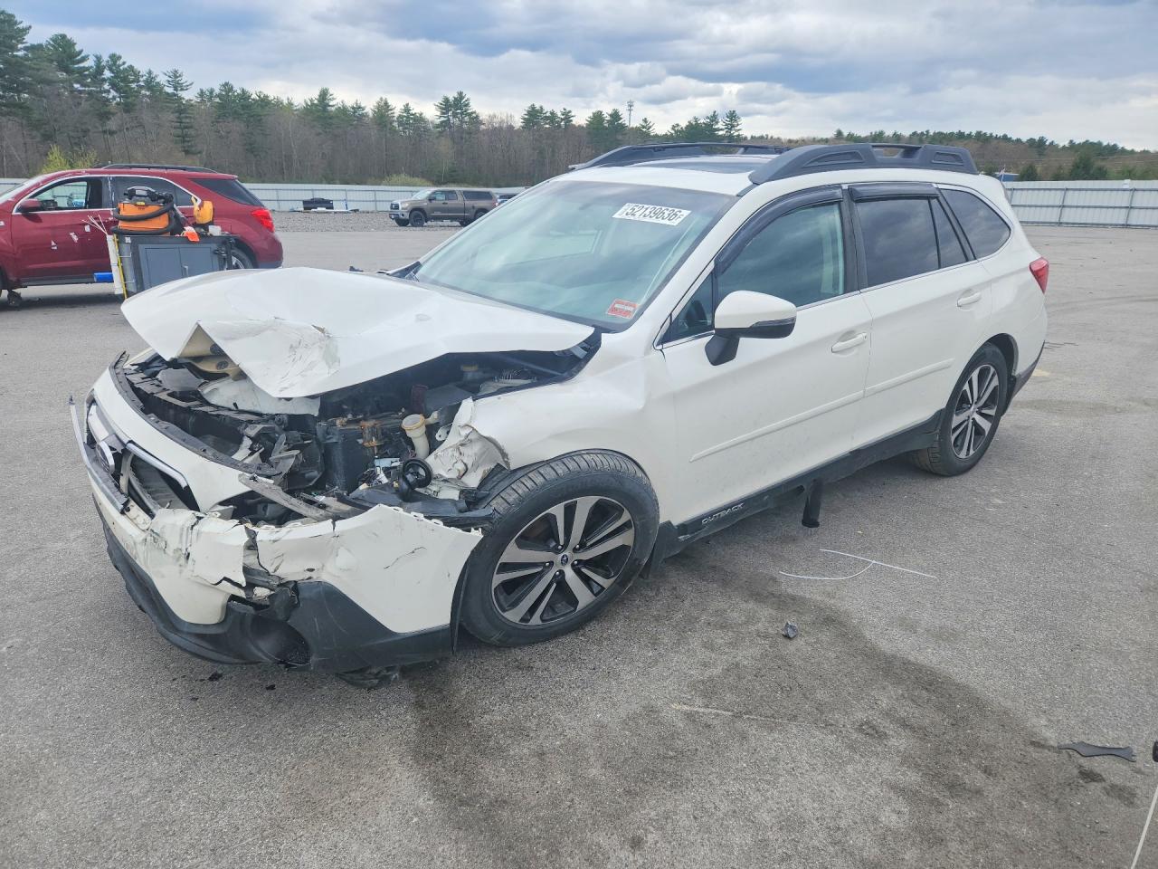 Salvage Subaru Outback Image
