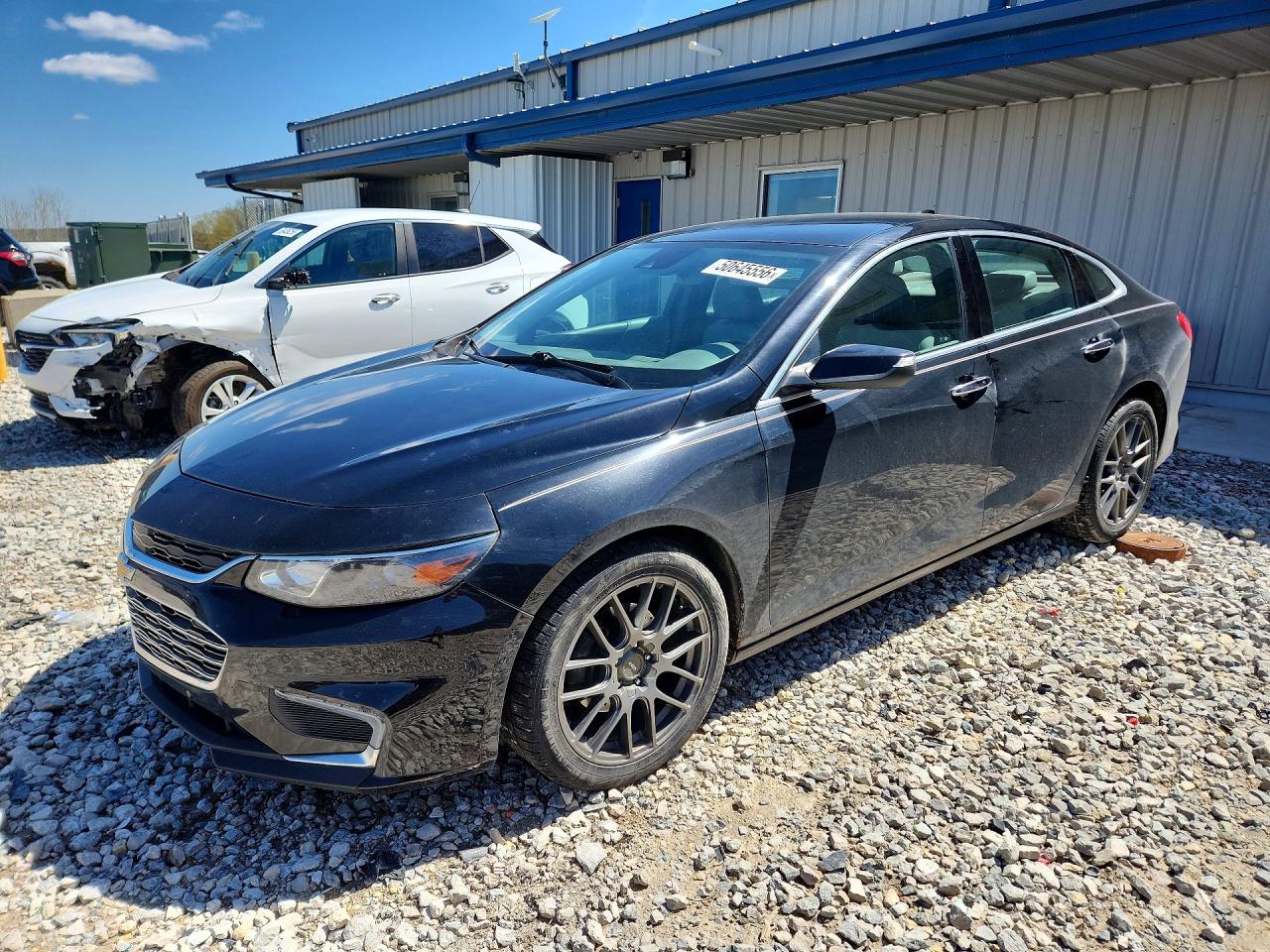 Salvage Chevrolet Malibu Image