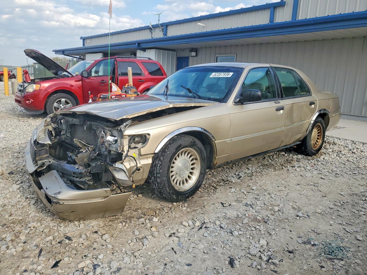 Salvage Mercury Grmarquis Image