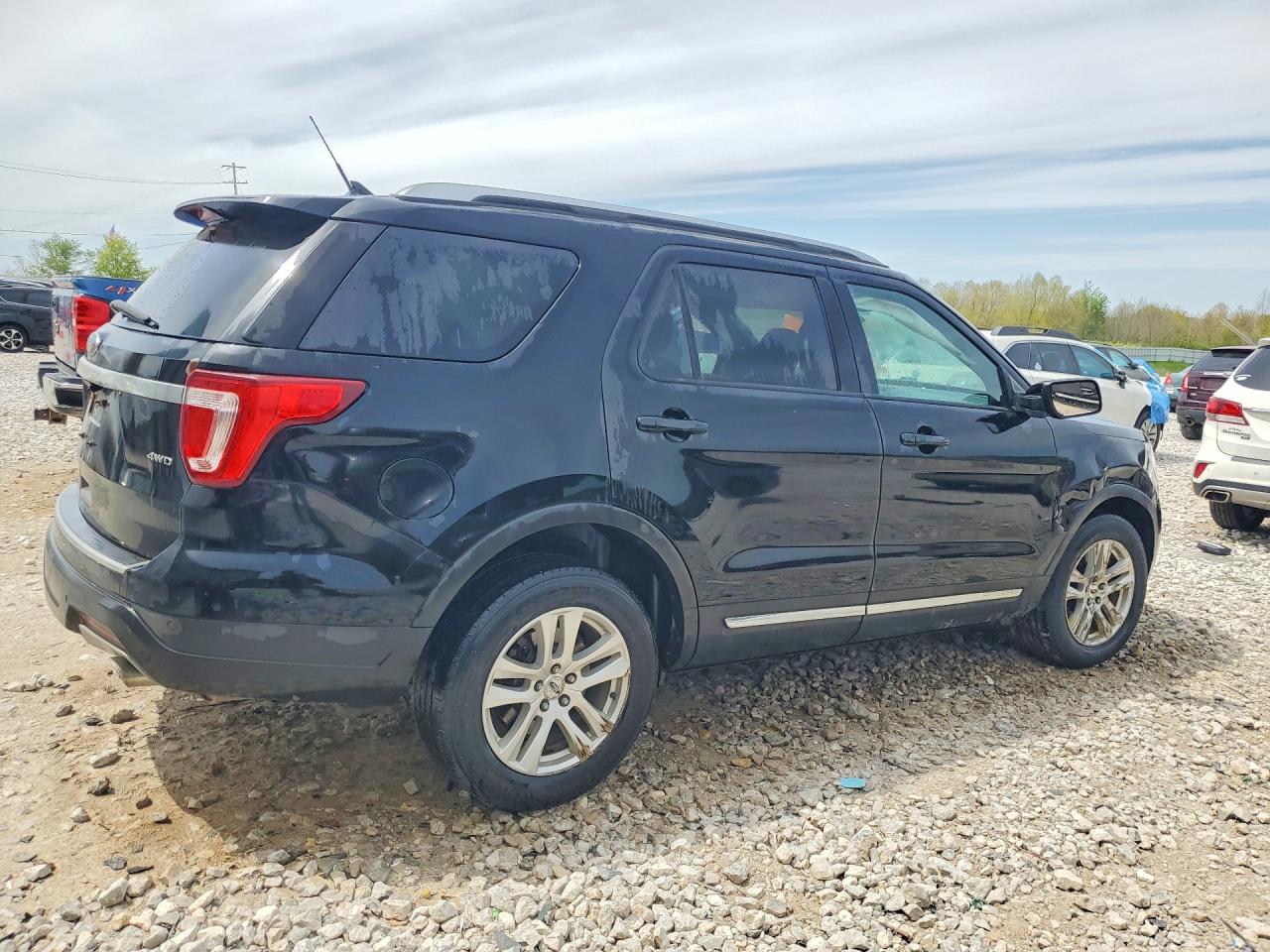 Ford Explorer Xlt