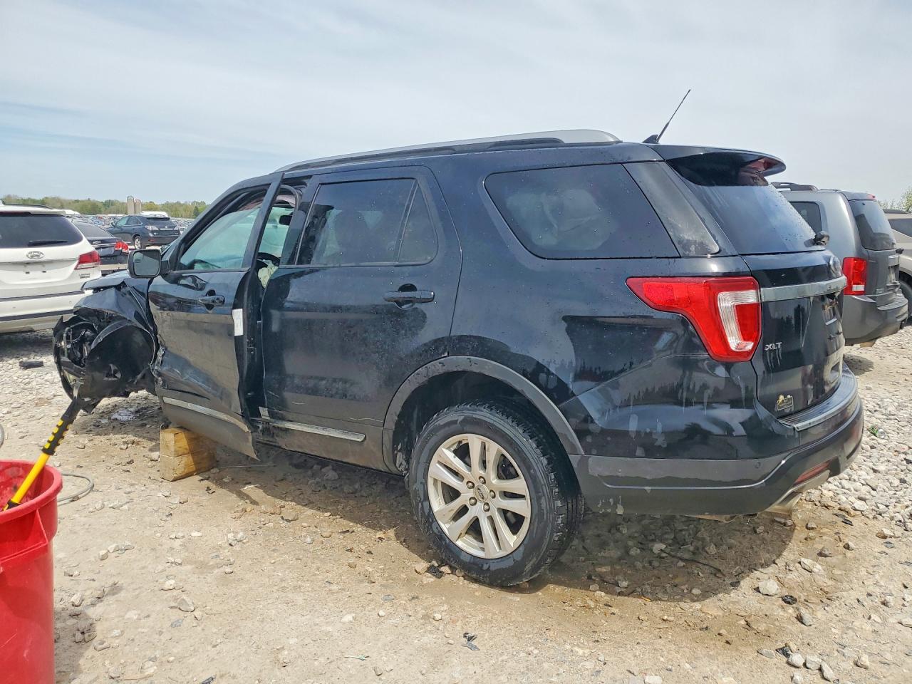 Ford Explorer Xlt
