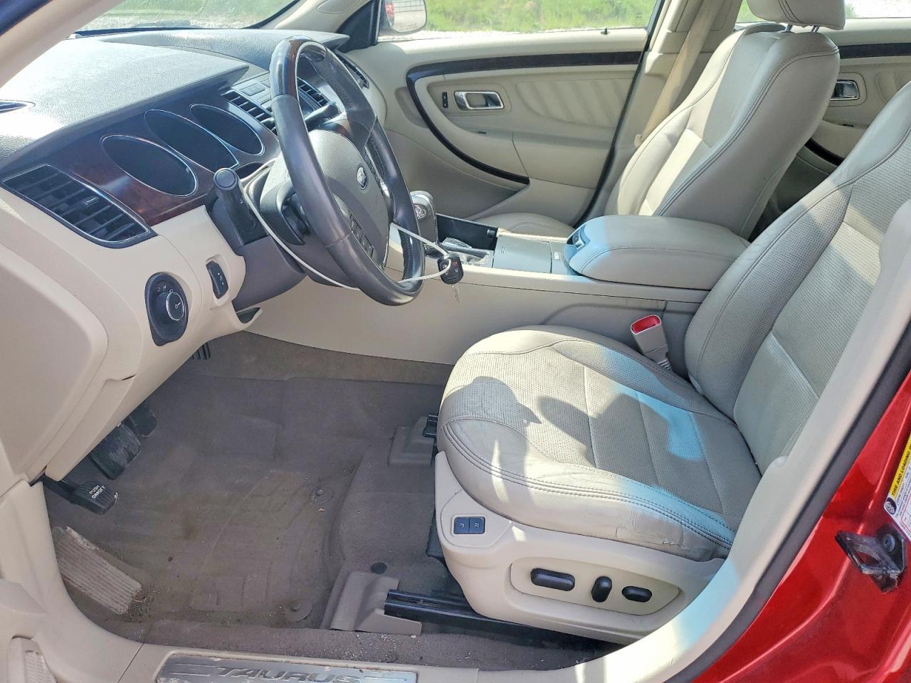 Ford Taurus Limited