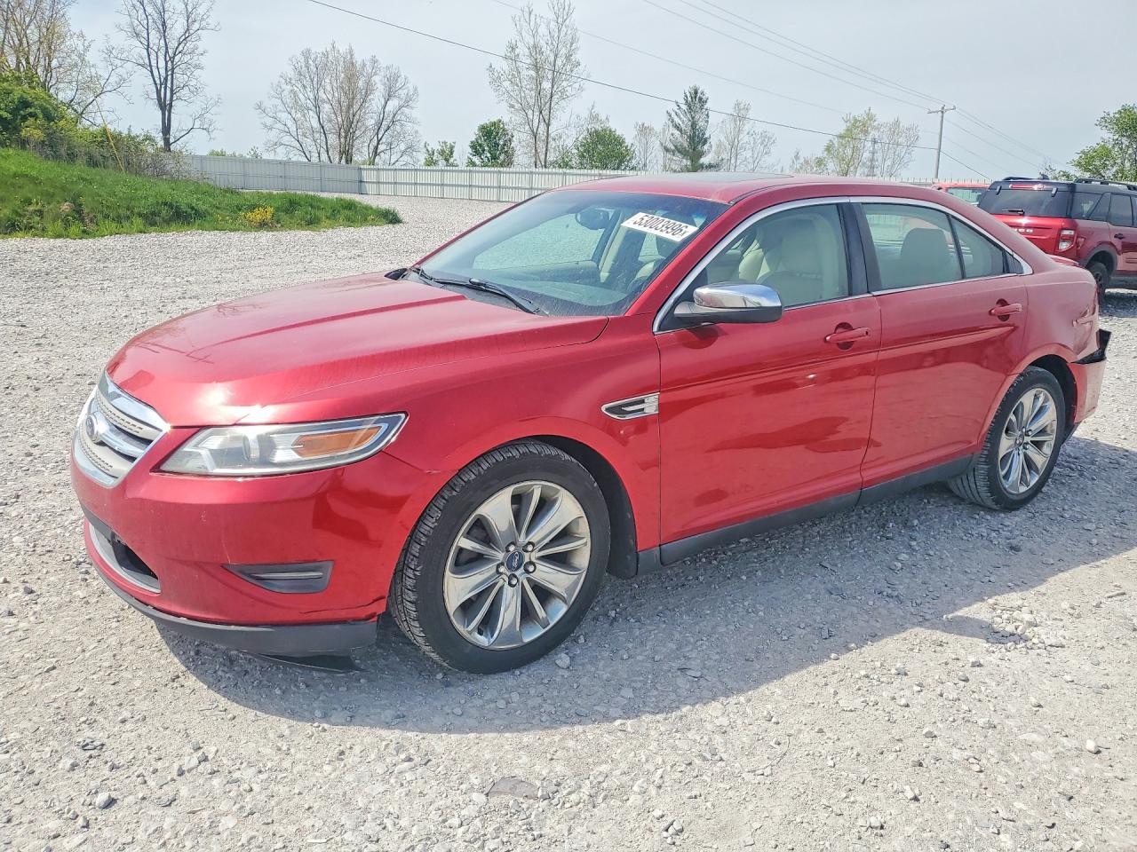 Salvage Ford Taurus Image