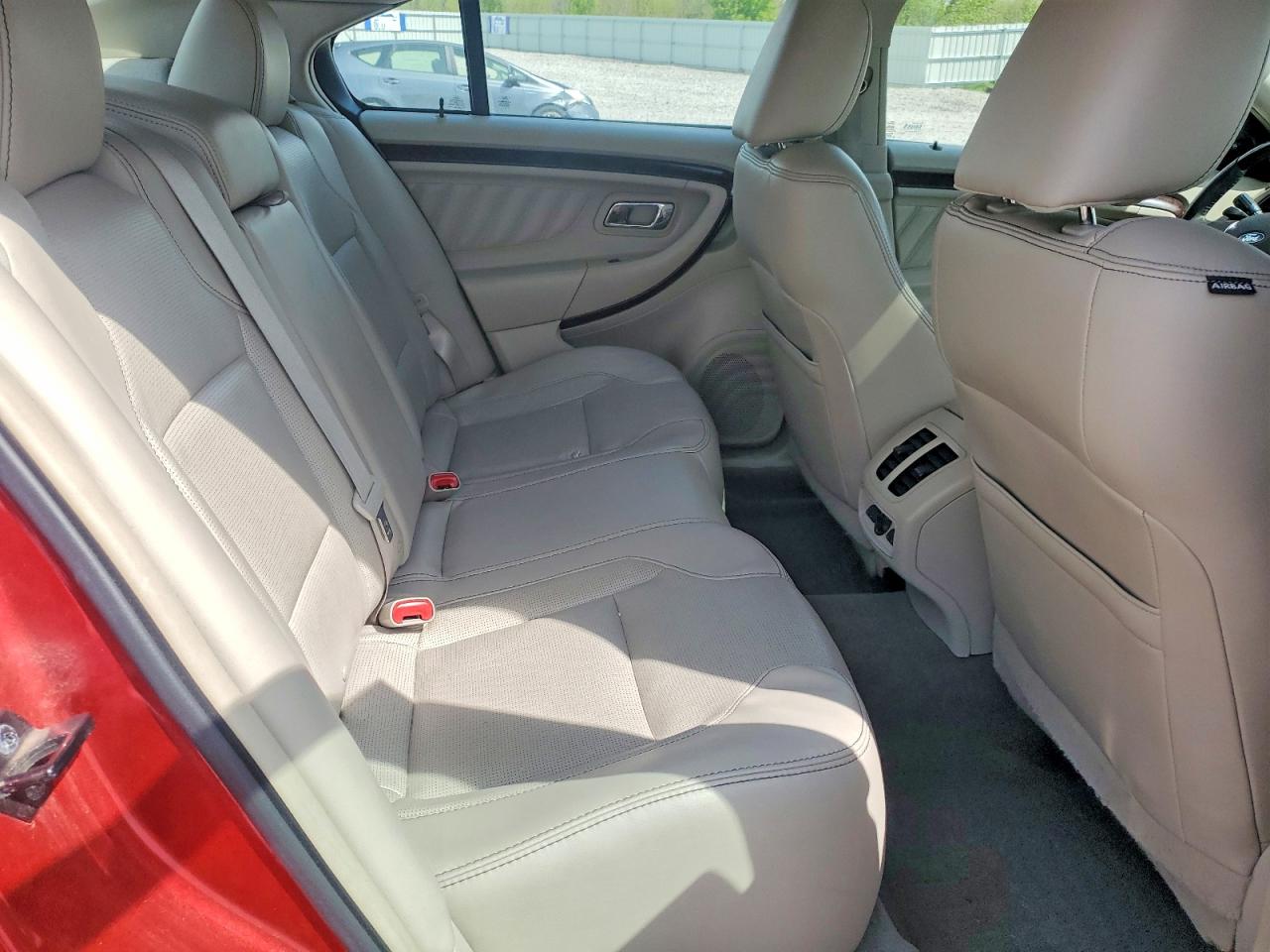 Ford Taurus Limited