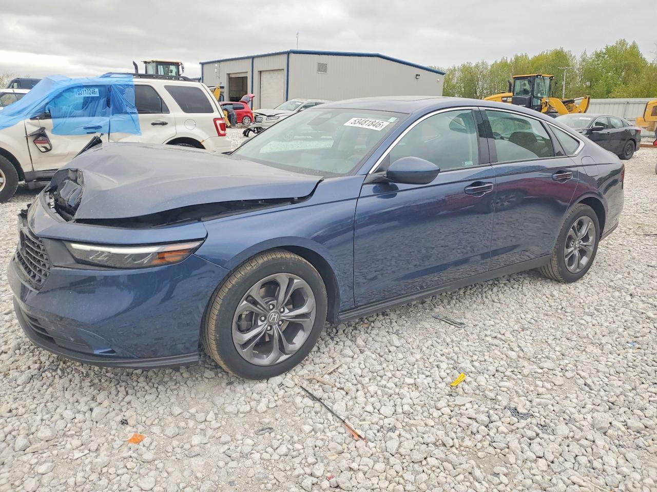 Salvage Honda Accord Image