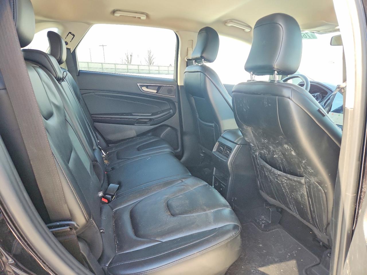 Ford Edge Titanium