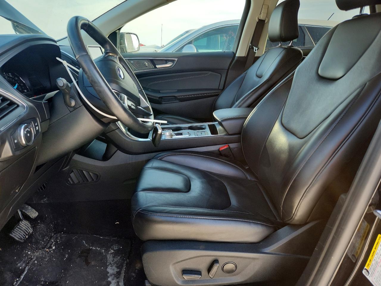 Ford Edge Titanium