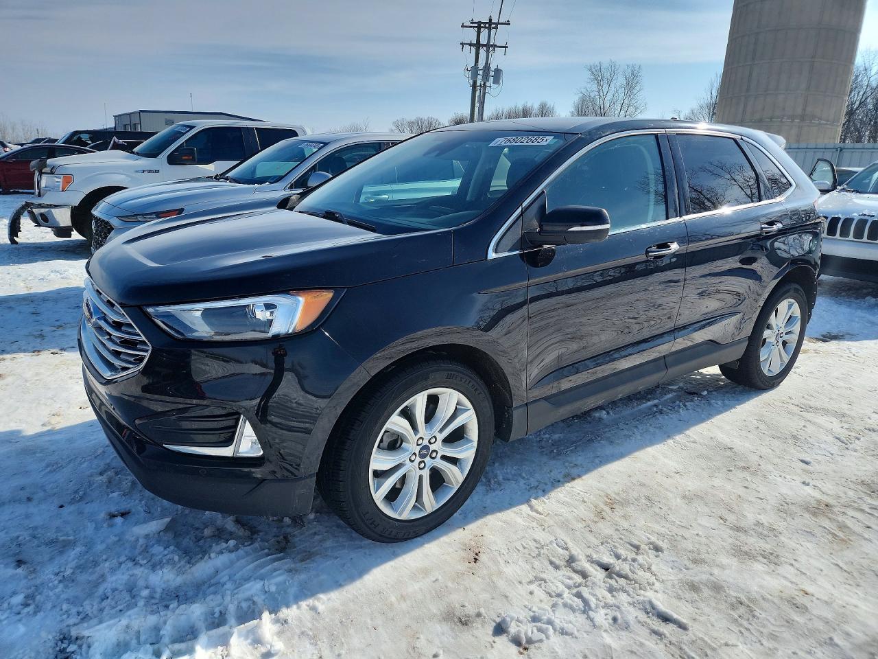 Salvage Ford Edge Image
