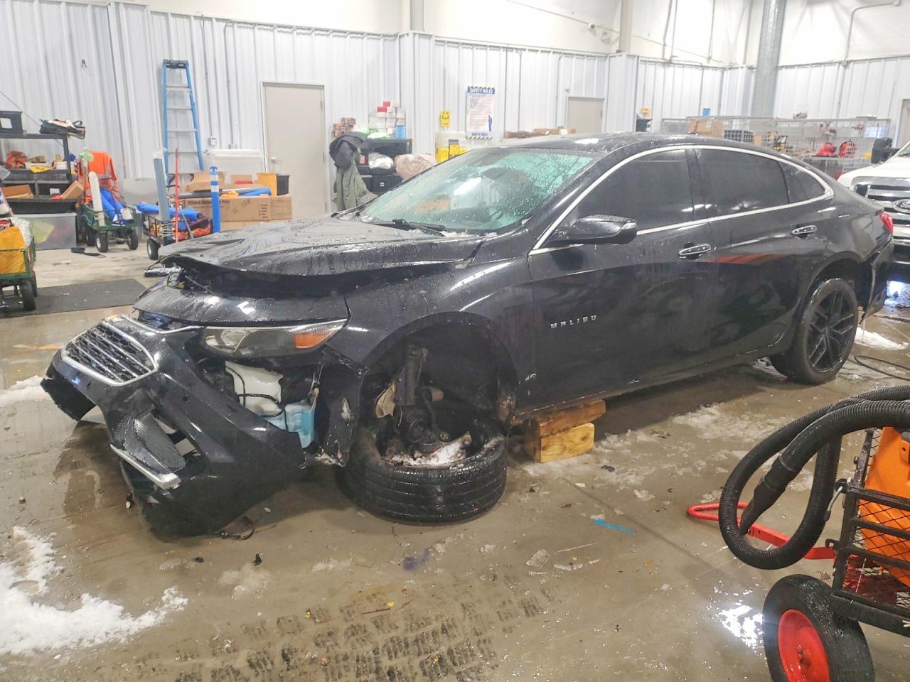 Salvage Chevrolet Malibu Image