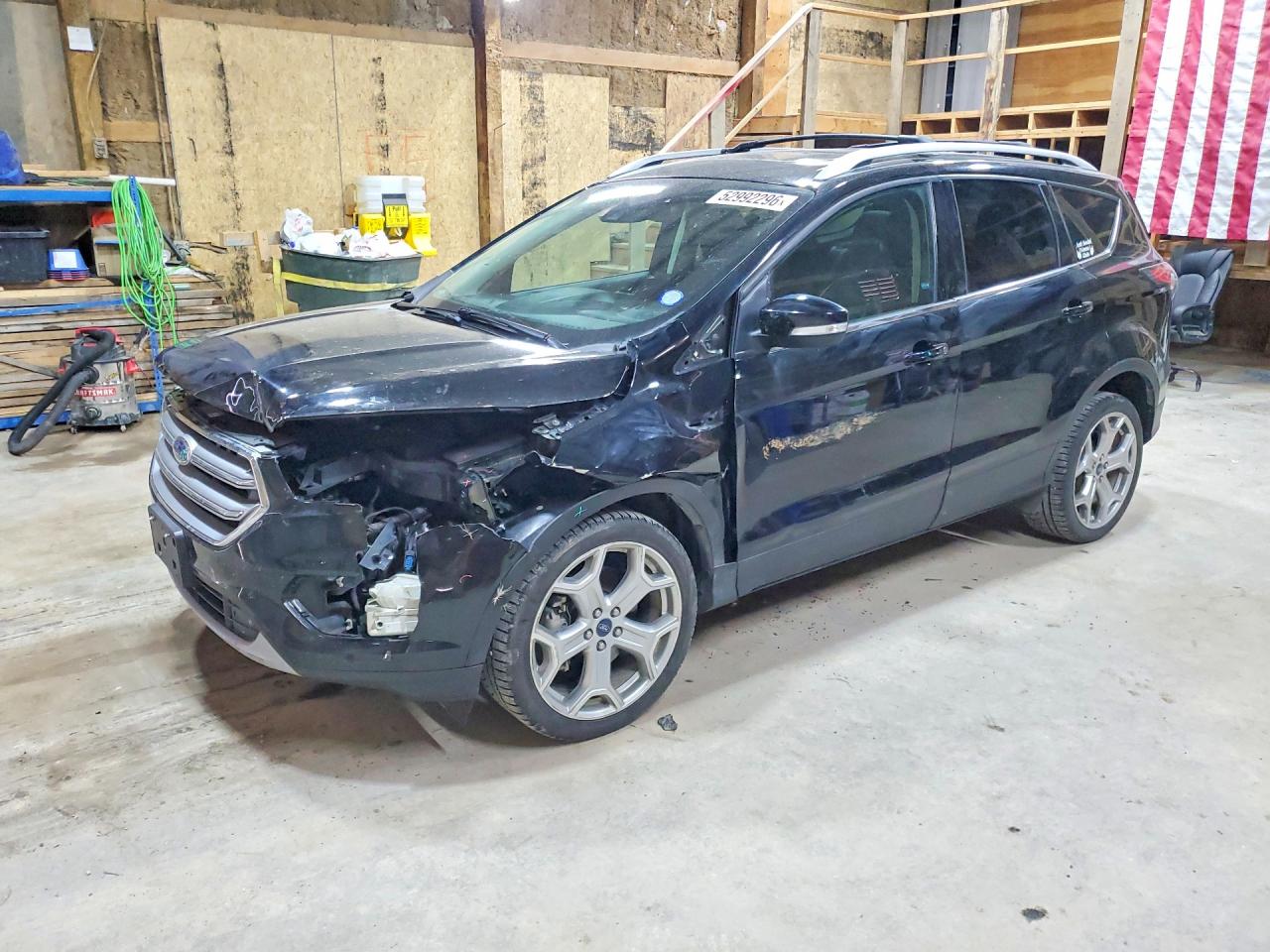 Salvage Ford Escape Image