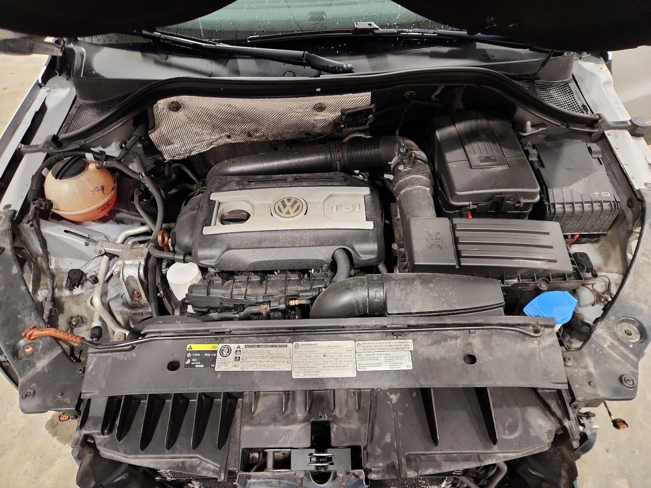 Volkswagen Tiguan S
