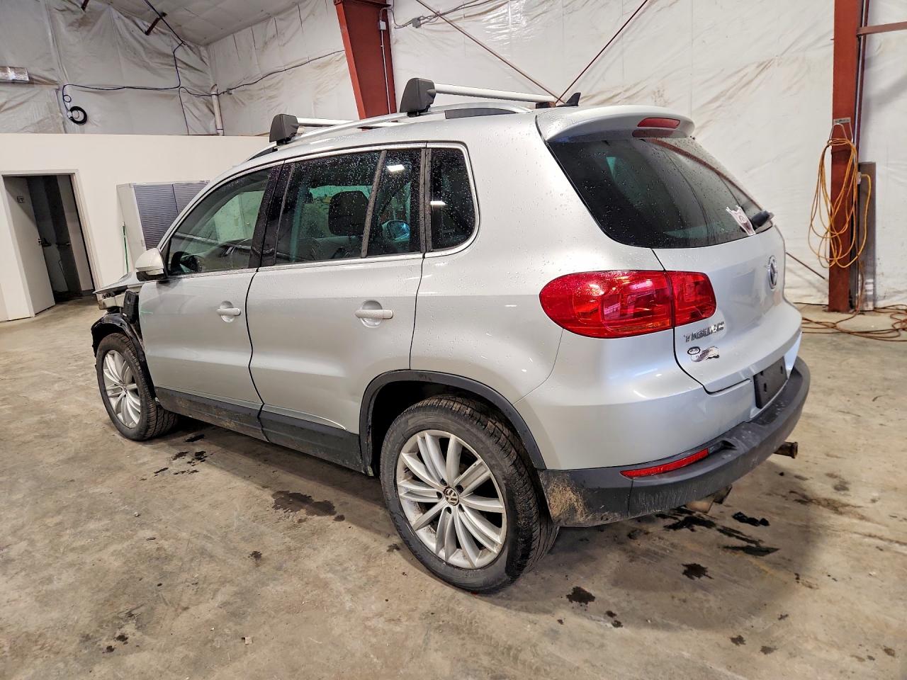Volkswagen Tiguan S