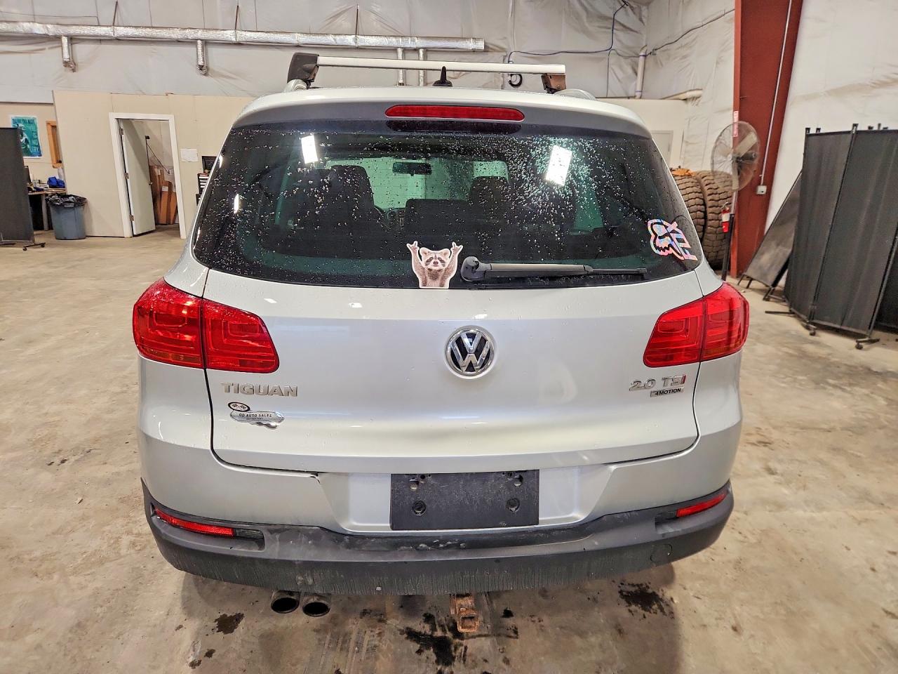 Volkswagen Tiguan S