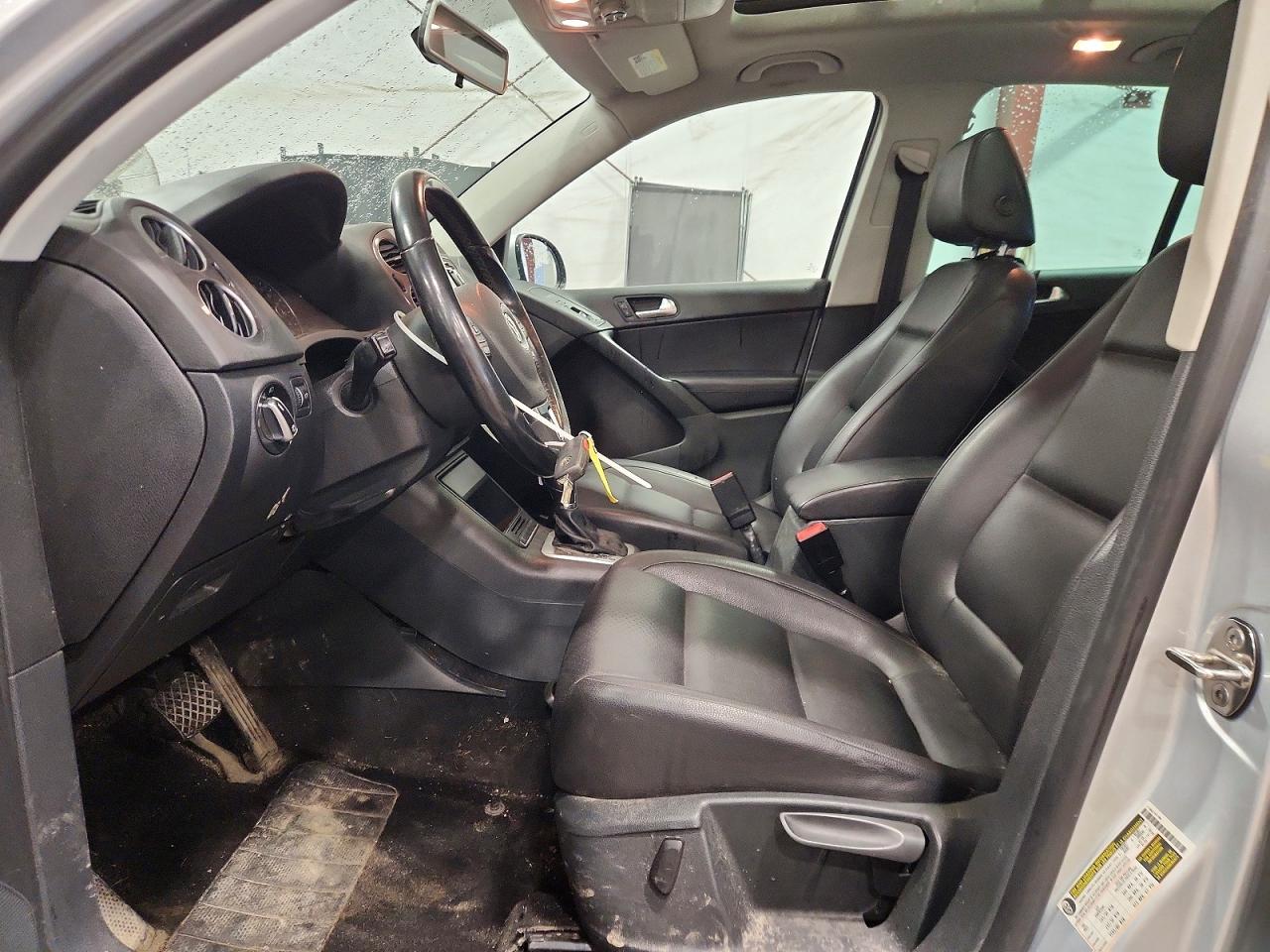 Volkswagen Tiguan S