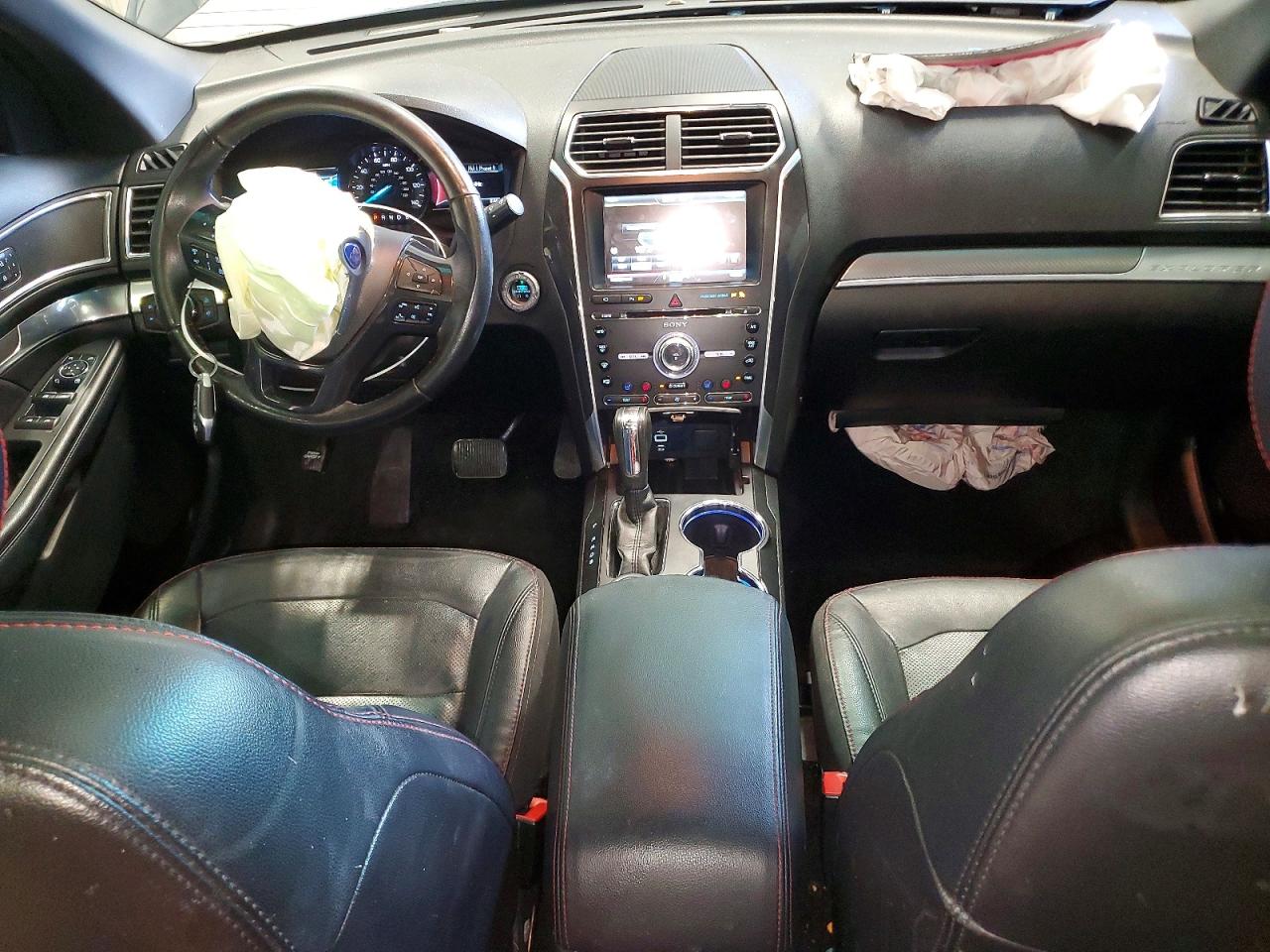 Ford Explorer Sport