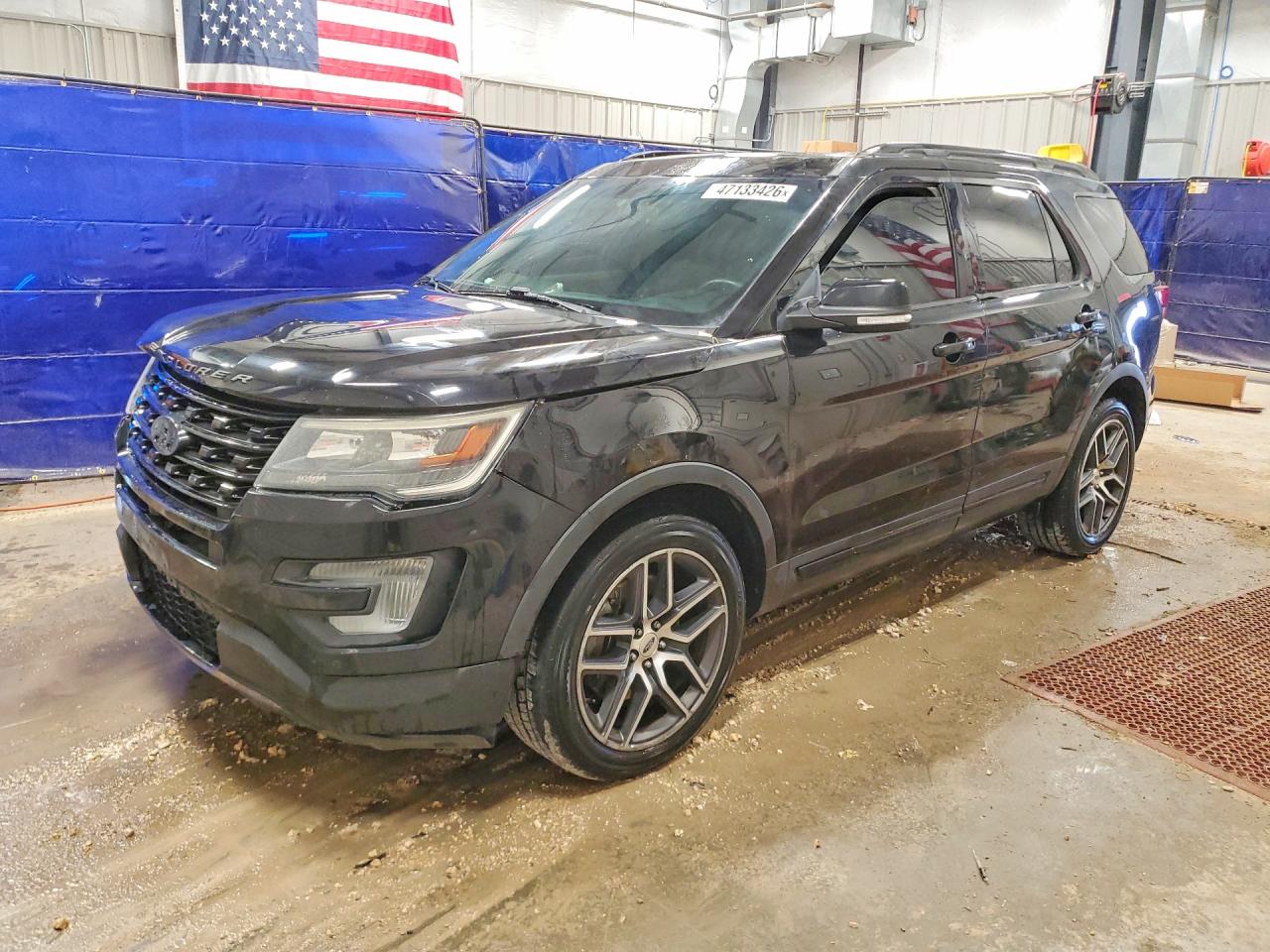 Salvage Ford Explorer Image