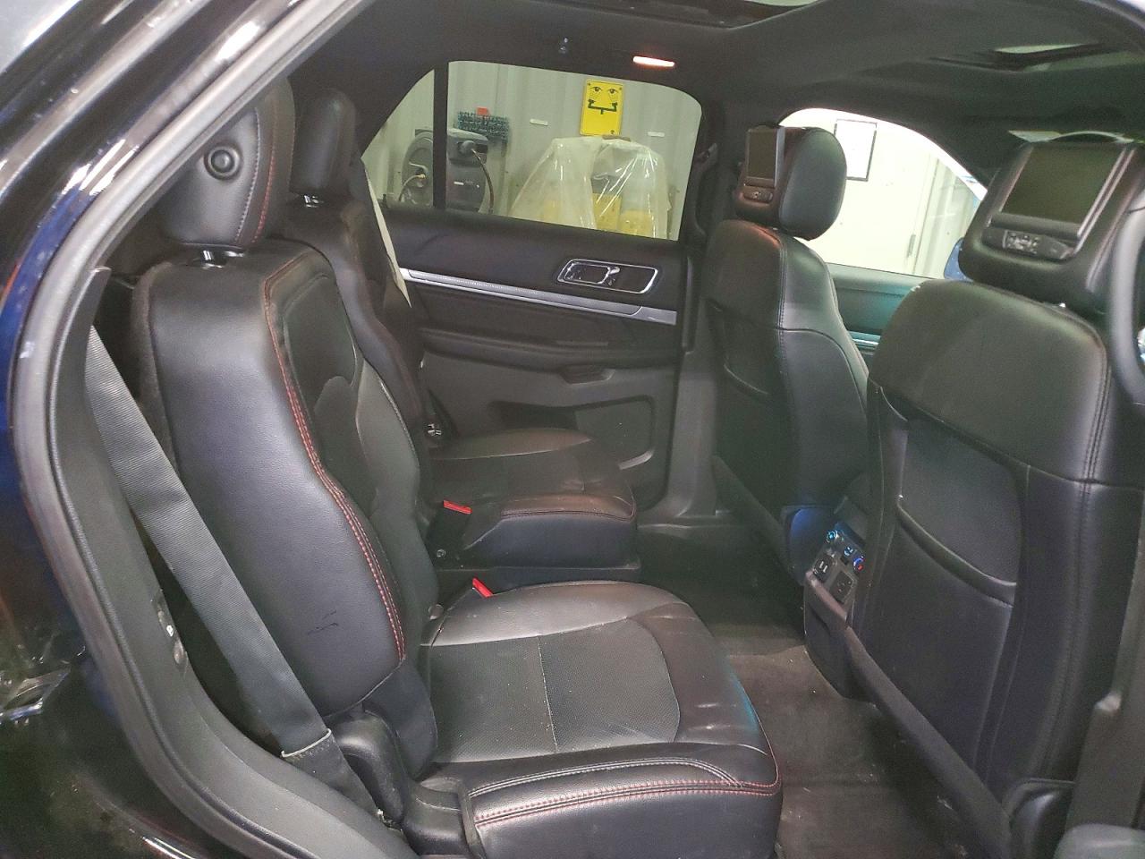 Ford Explorer Sport