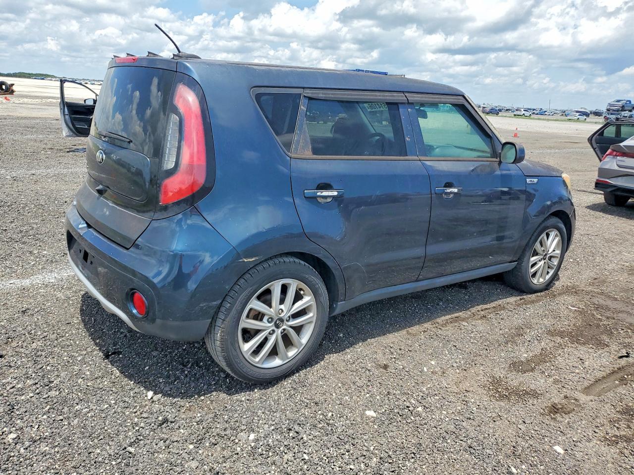 Kia Soul +