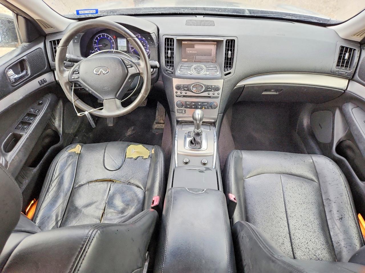 INFINITI G37 Journey