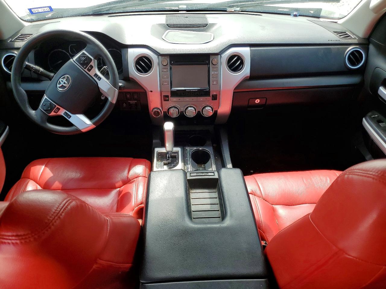Toyota Tundra Crewmax Sr5