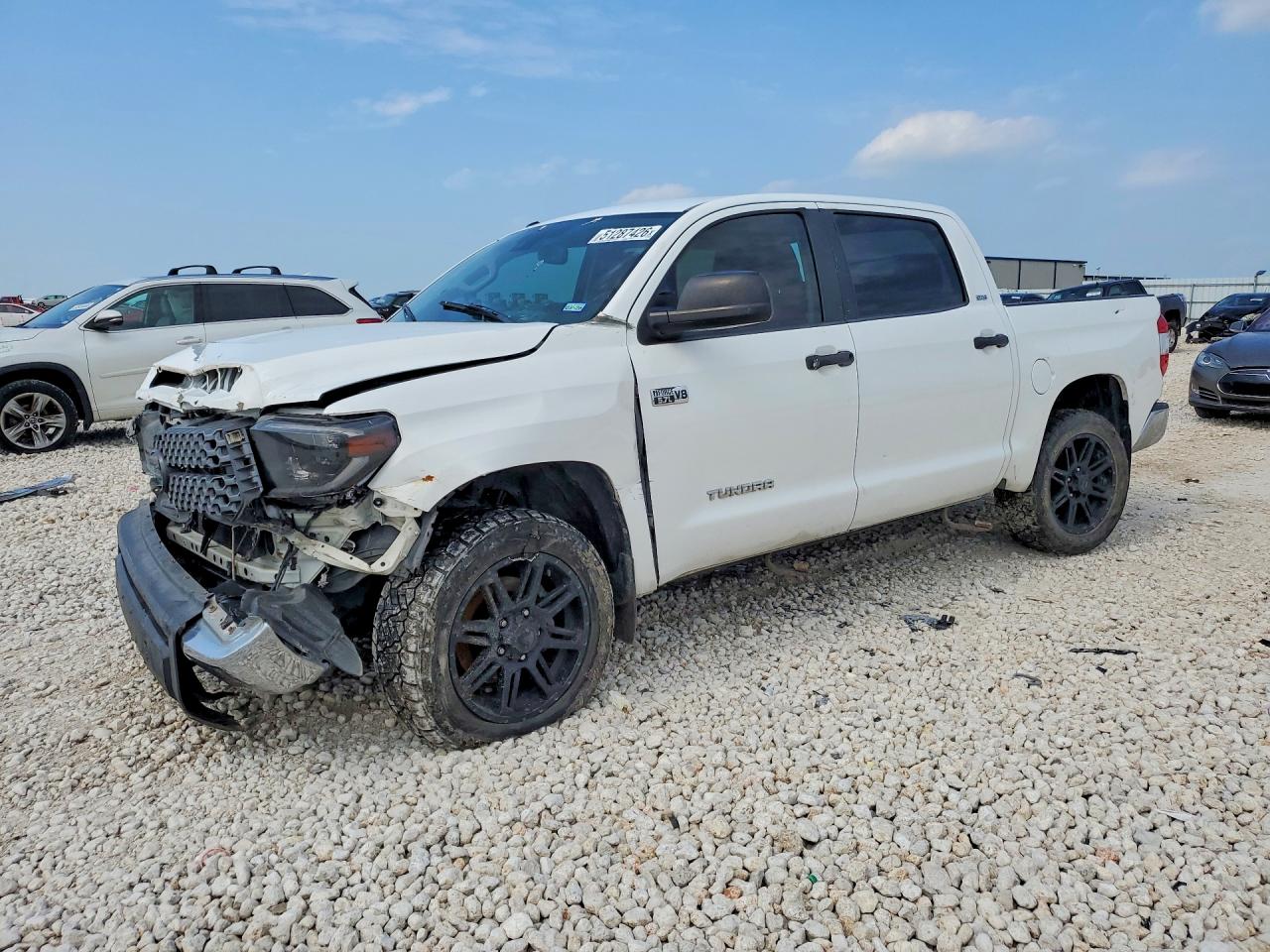 Salvage Toyota Tundra Image
