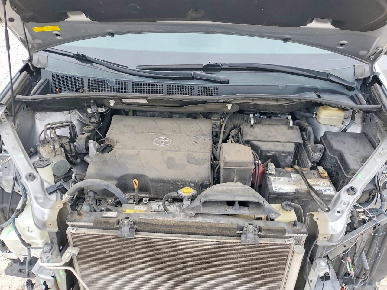 Toyota Sienna Le