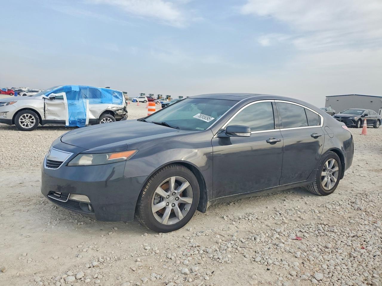 Salvage Acura TL Image