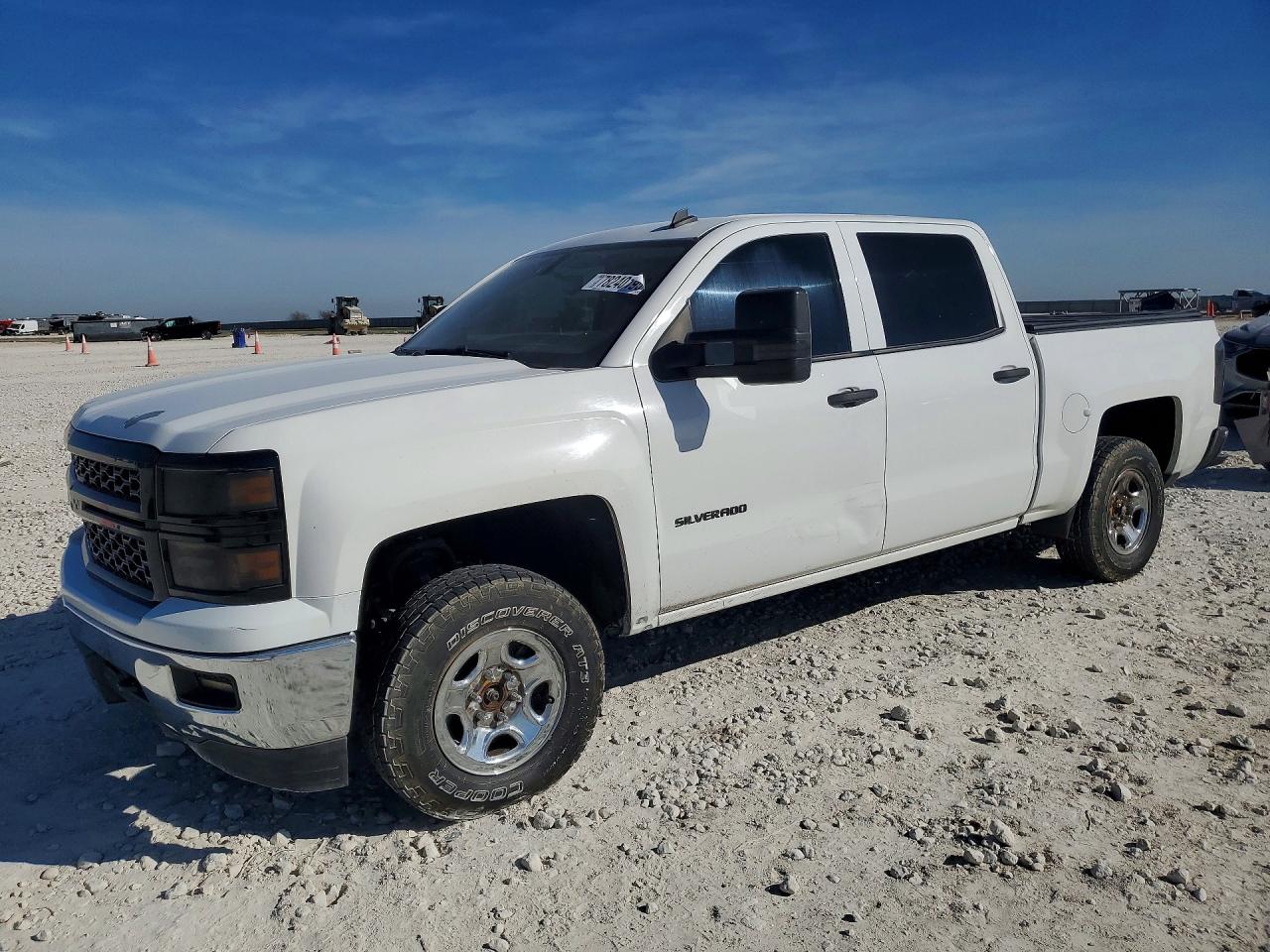 Salvage Chevrolet Silverado Image