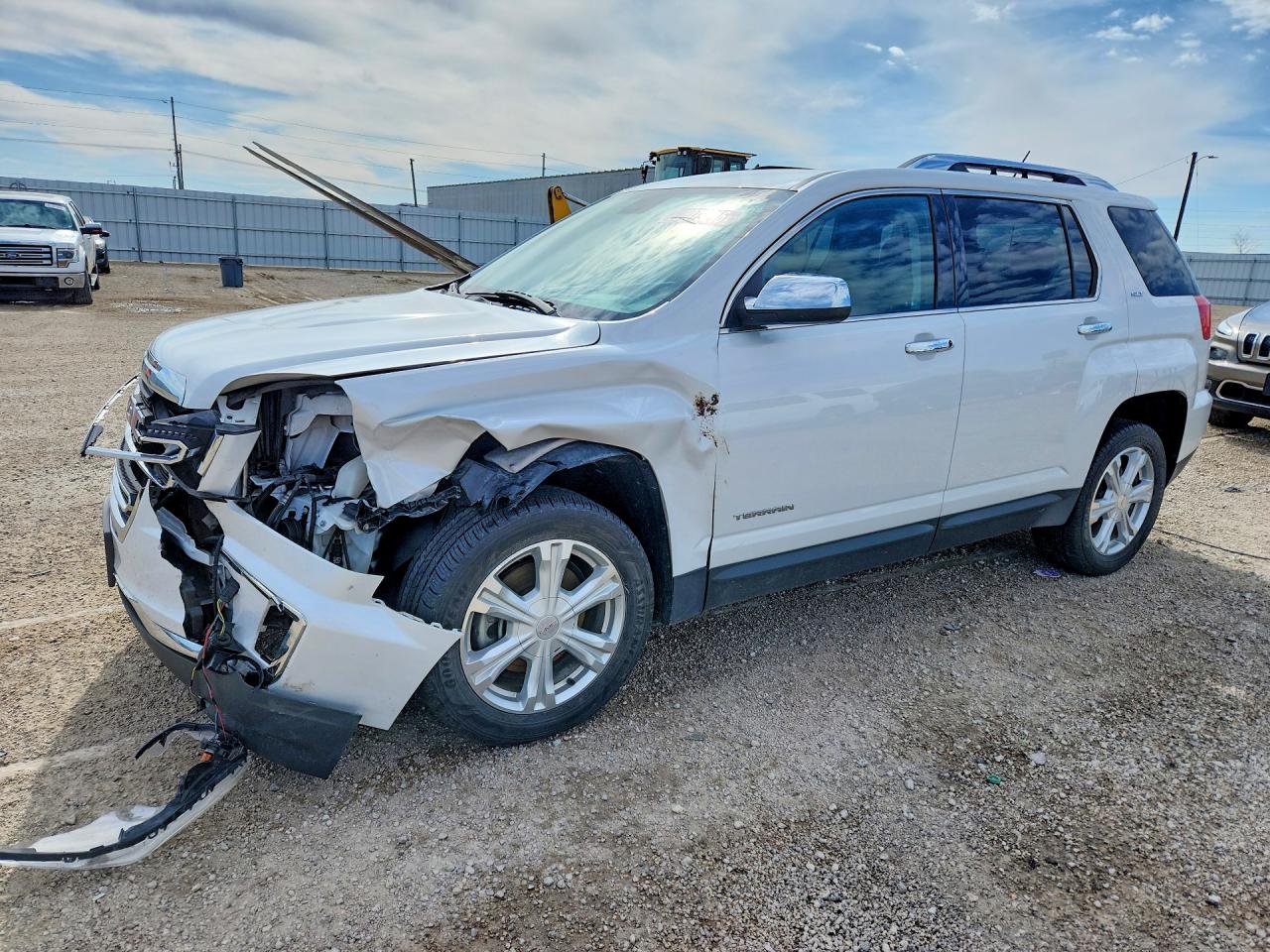 Salvage GMC Terrain Image