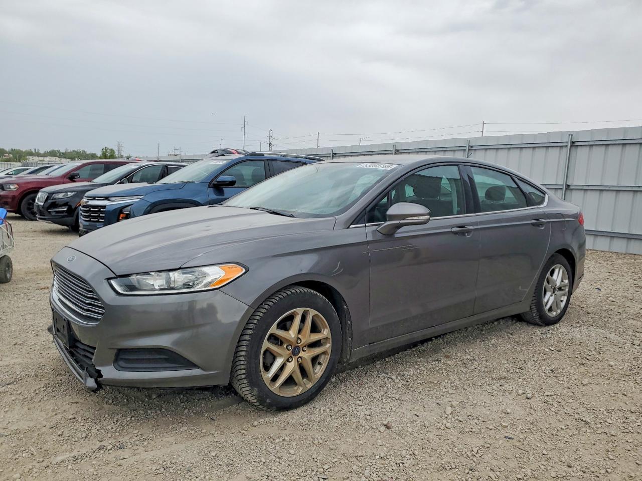 Salvage Ford Fusion Image