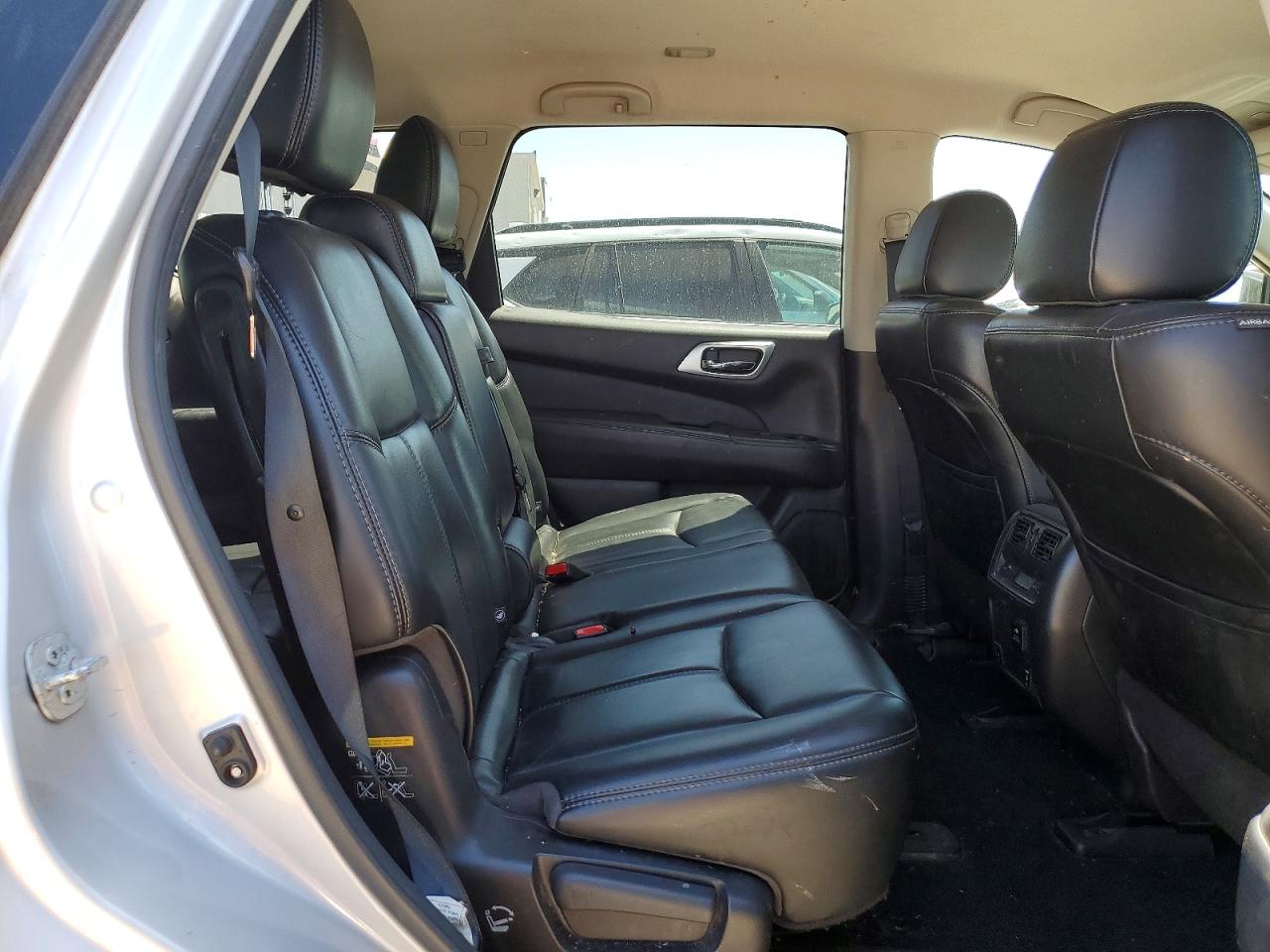 Nissan Pathfinder Sl
