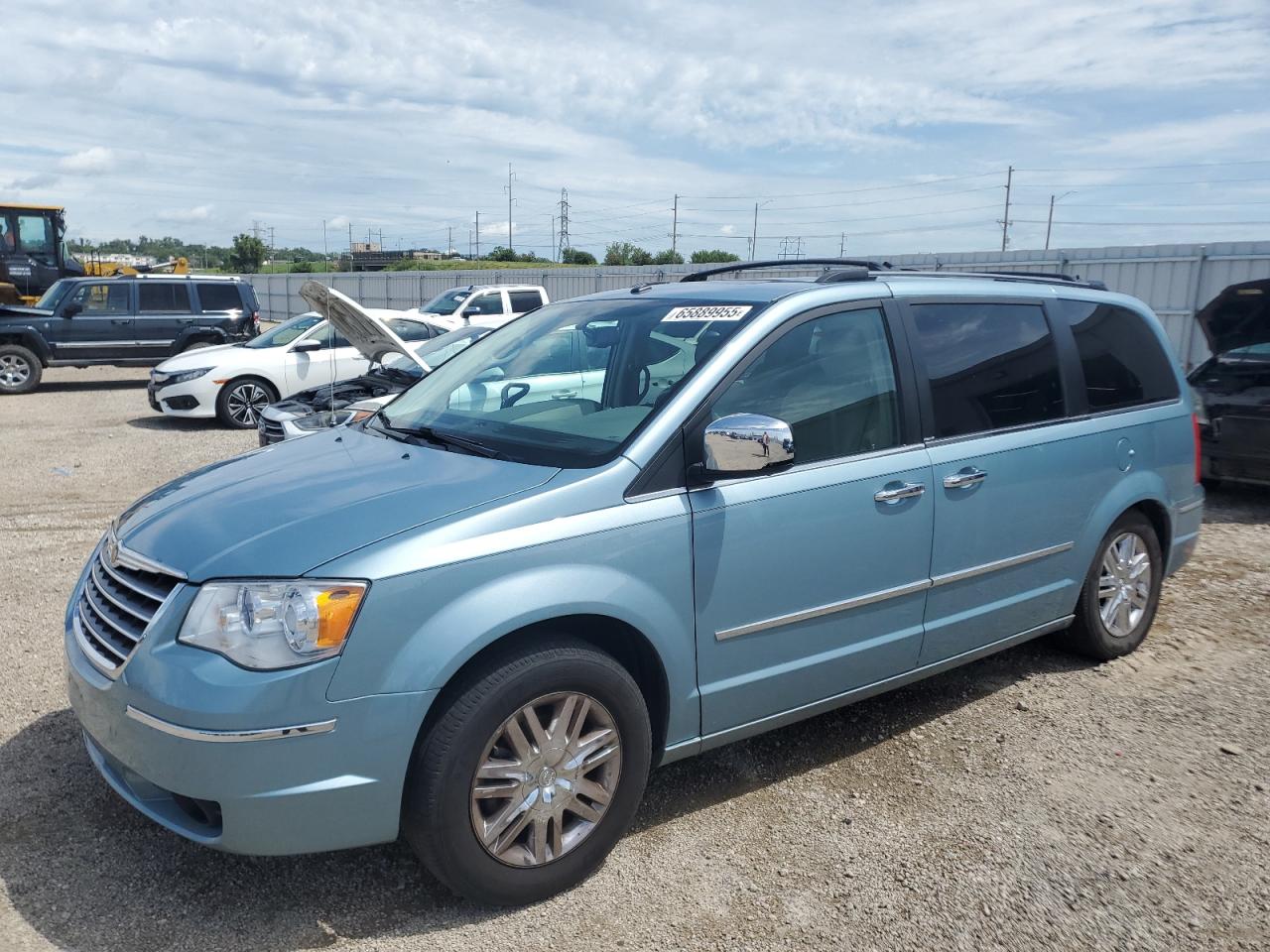 Salvage Chrysler Minivan Image
