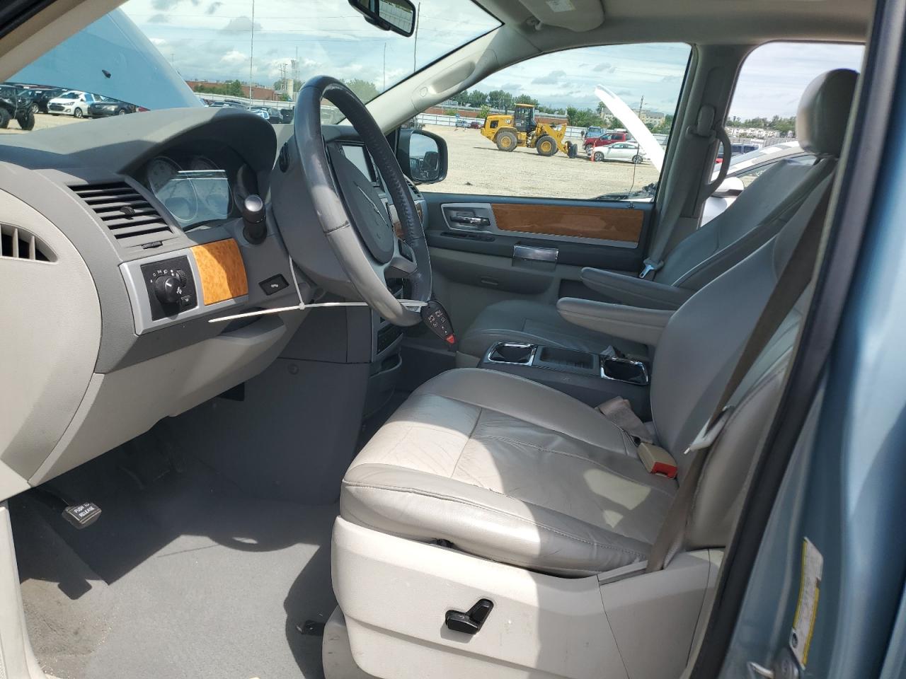 Chrysler Minivan