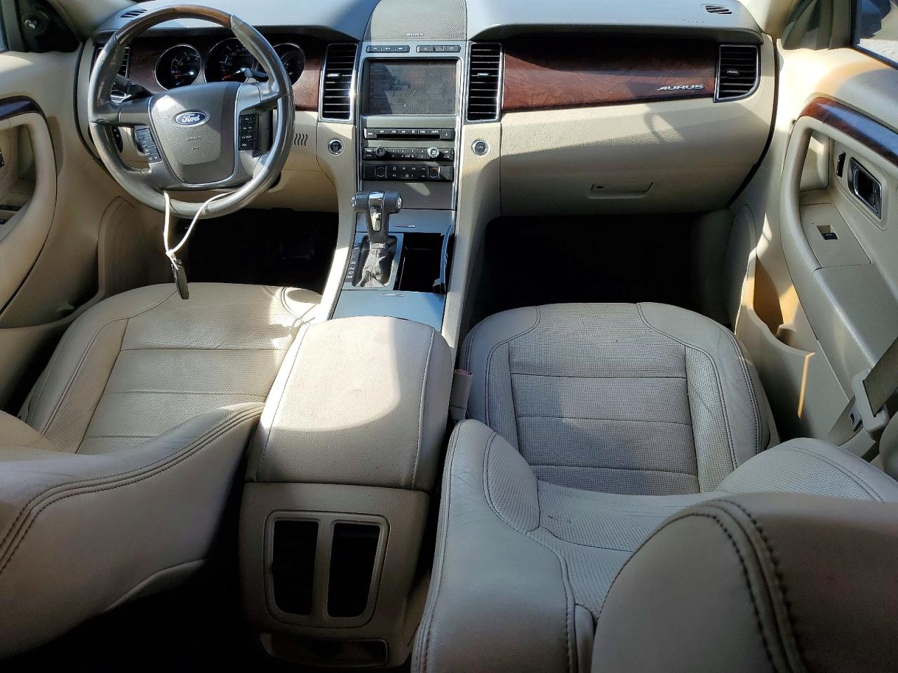 Ford Taurus Limited