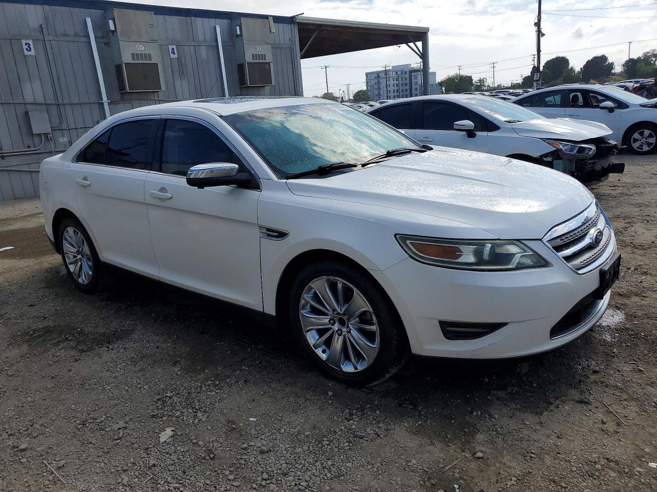 Ford Taurus Limited