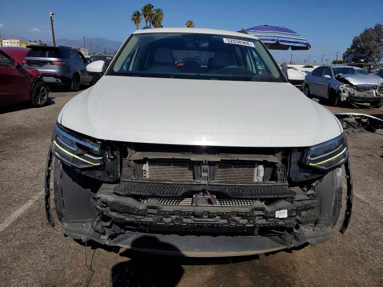 Volkswagen Tiguan S