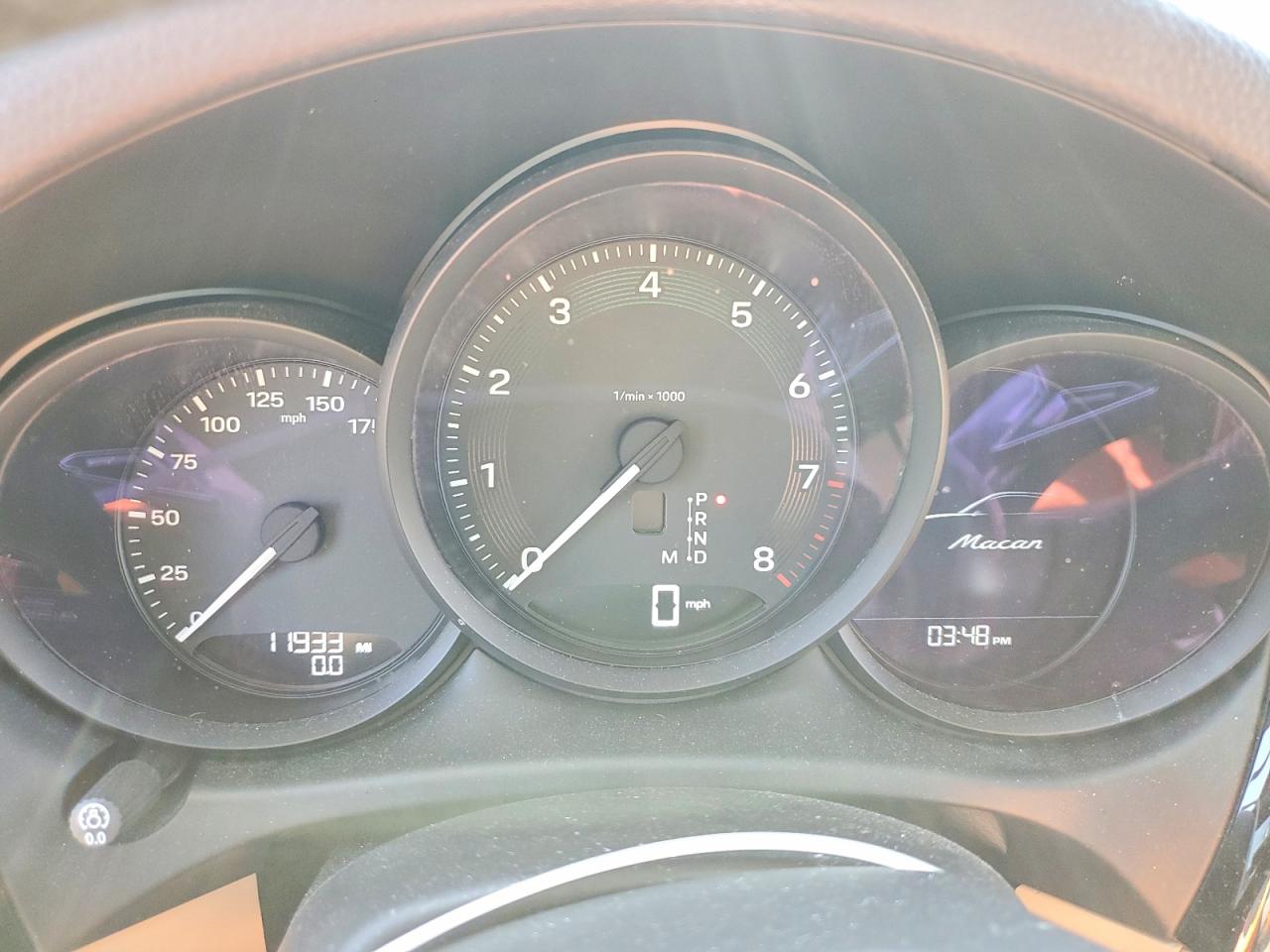 Porsche Macan Base