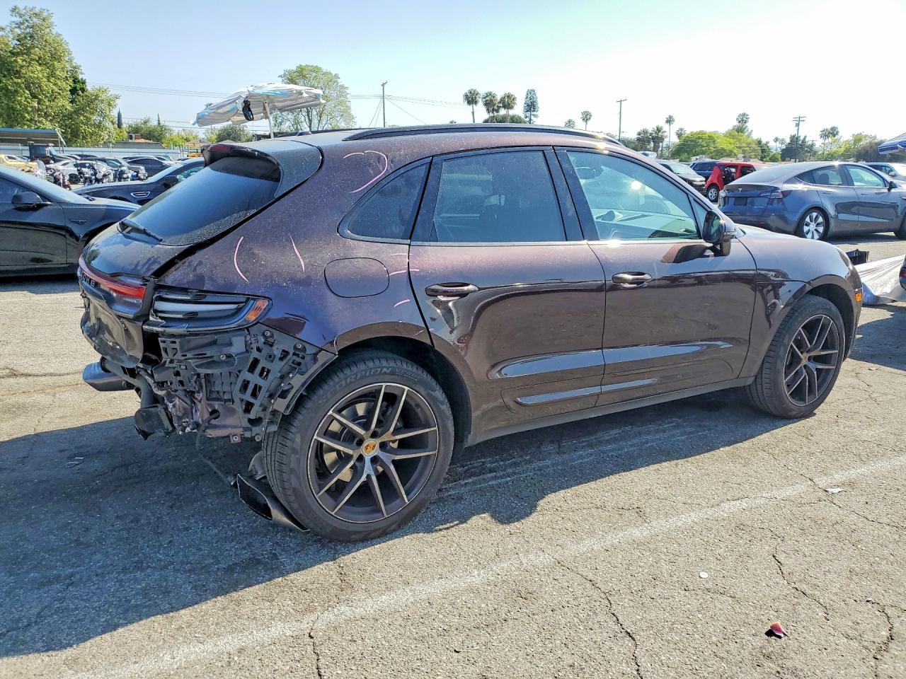 Porsche Macan Base