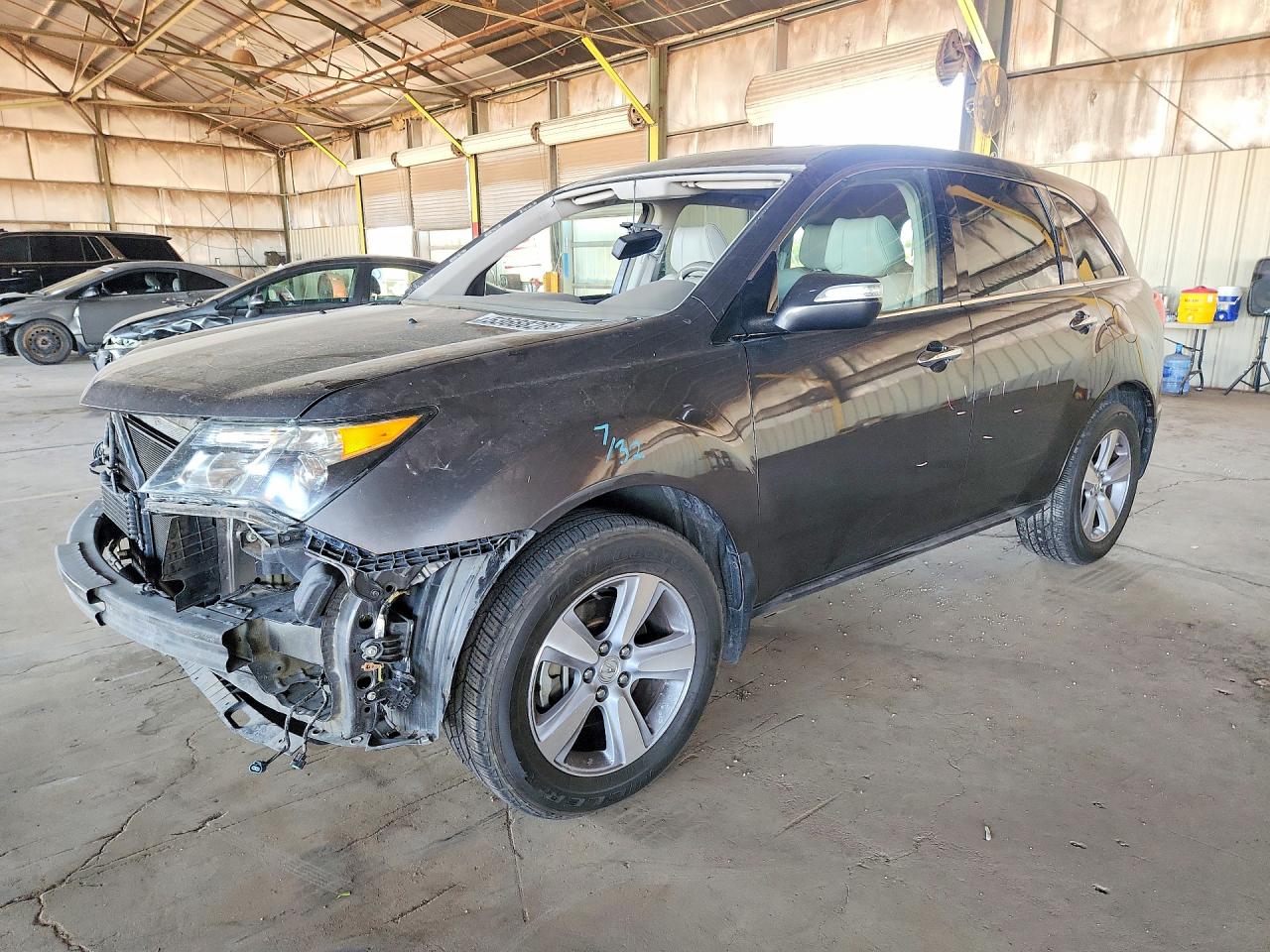Salvage Acura MDX Image