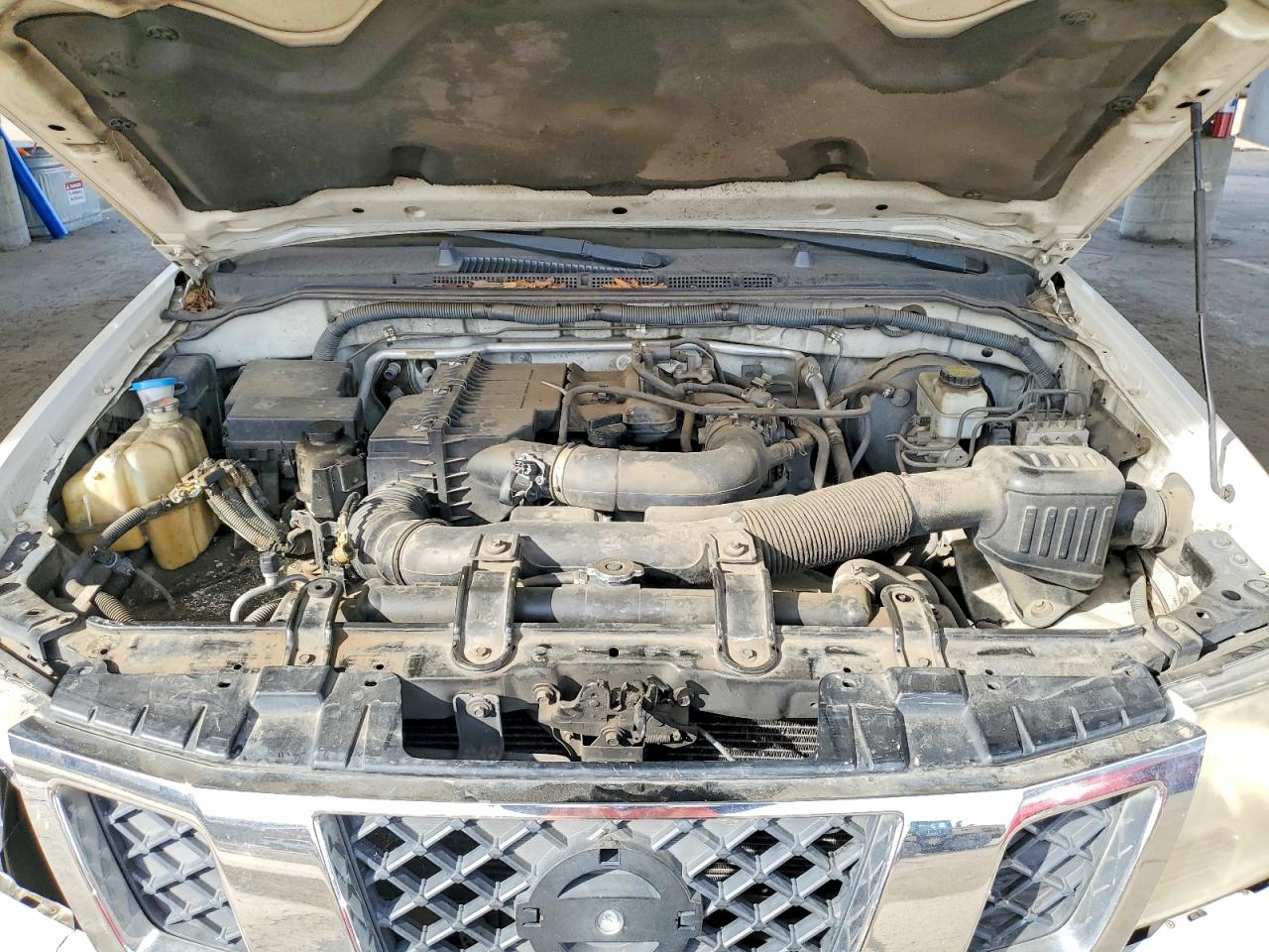 Nissan Frontier S