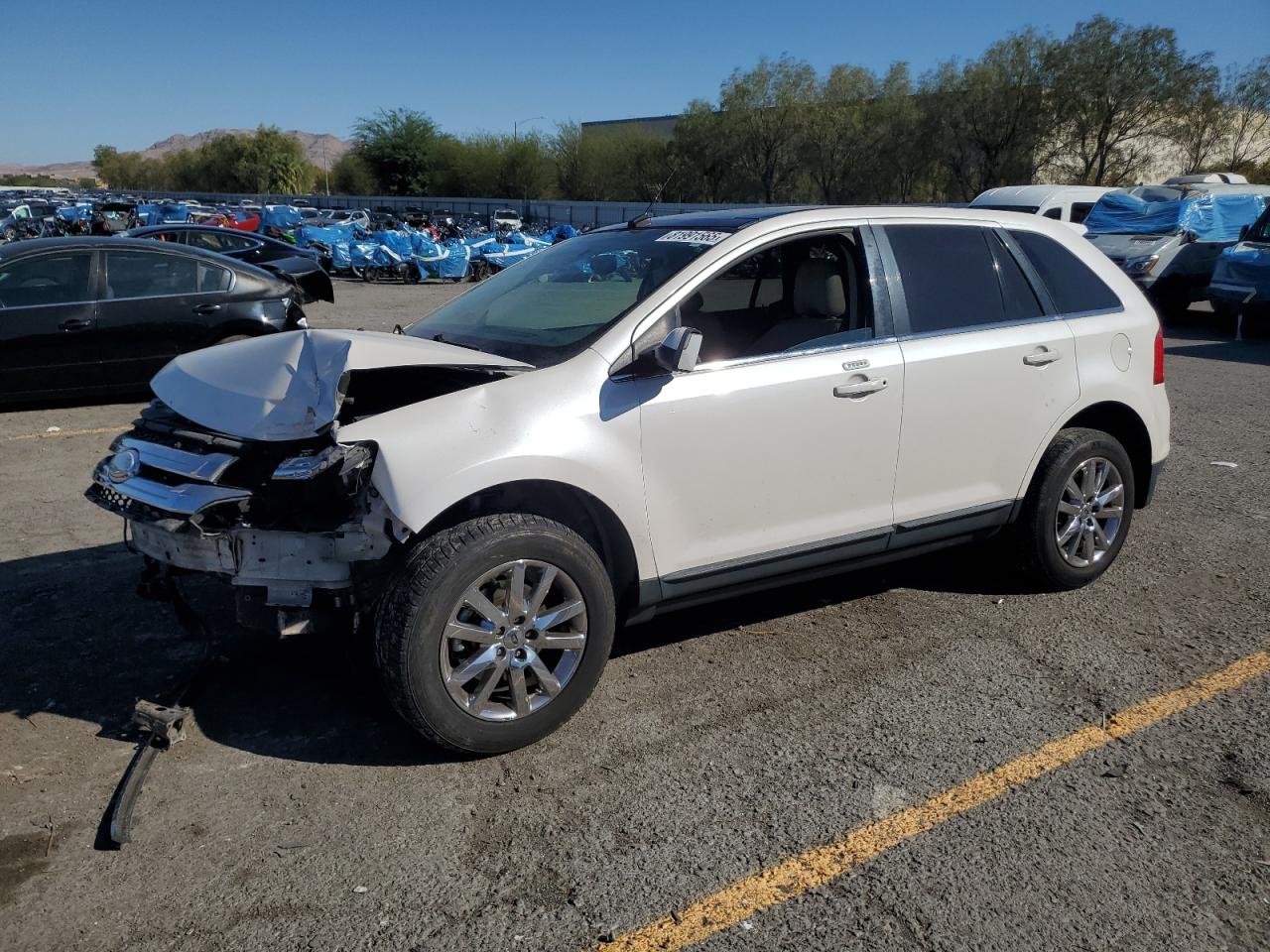 Salvage Ford Edge Image