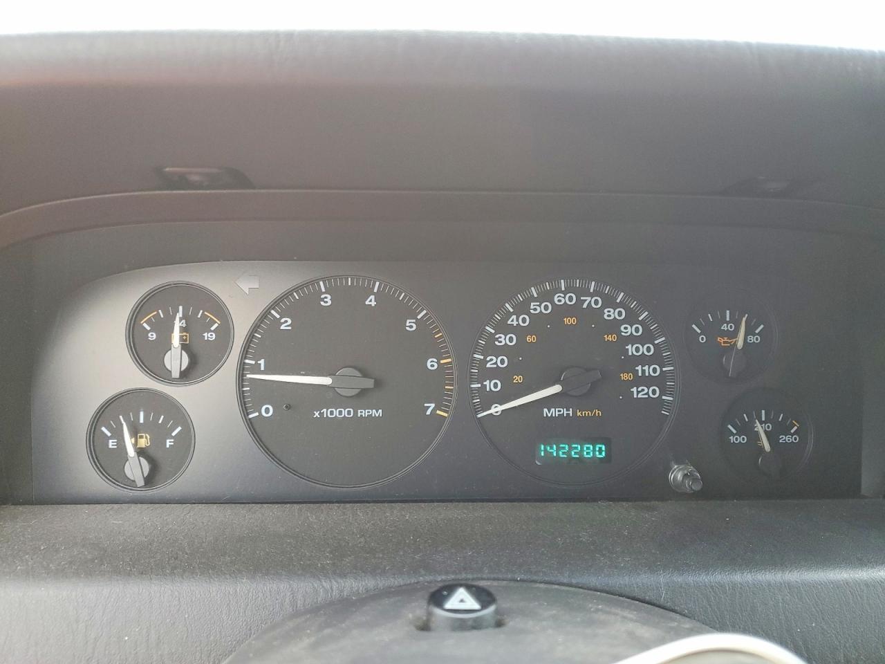 Jeep Grand Cherokee Laredo