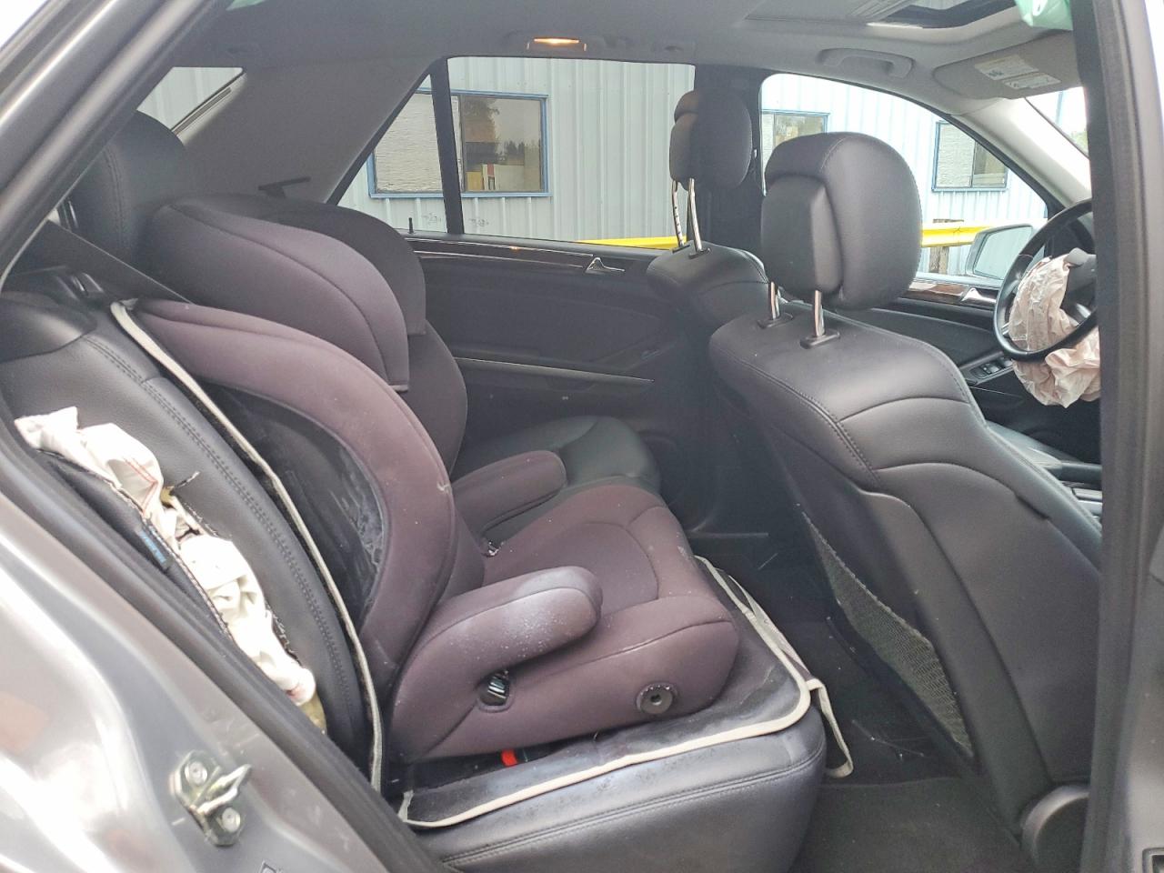 Mercedes-Benz M-Class 350 Bluetec