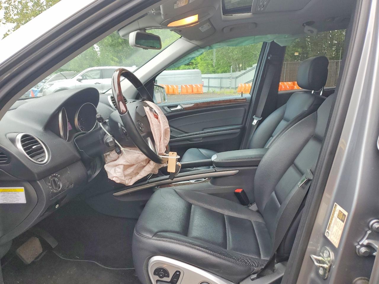 Mercedes-Benz M-Class 350 Bluetec