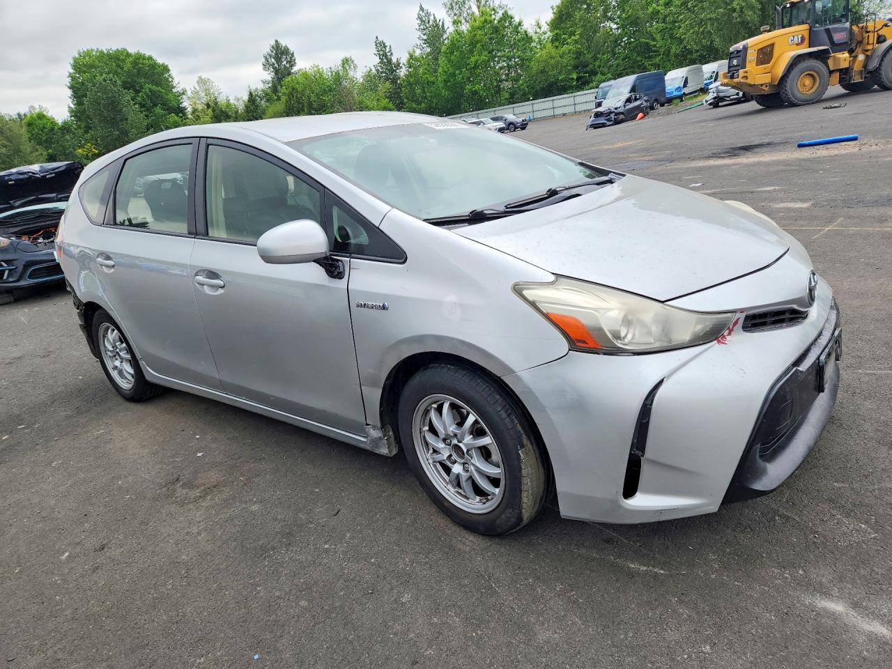 Toyota Prius v Two