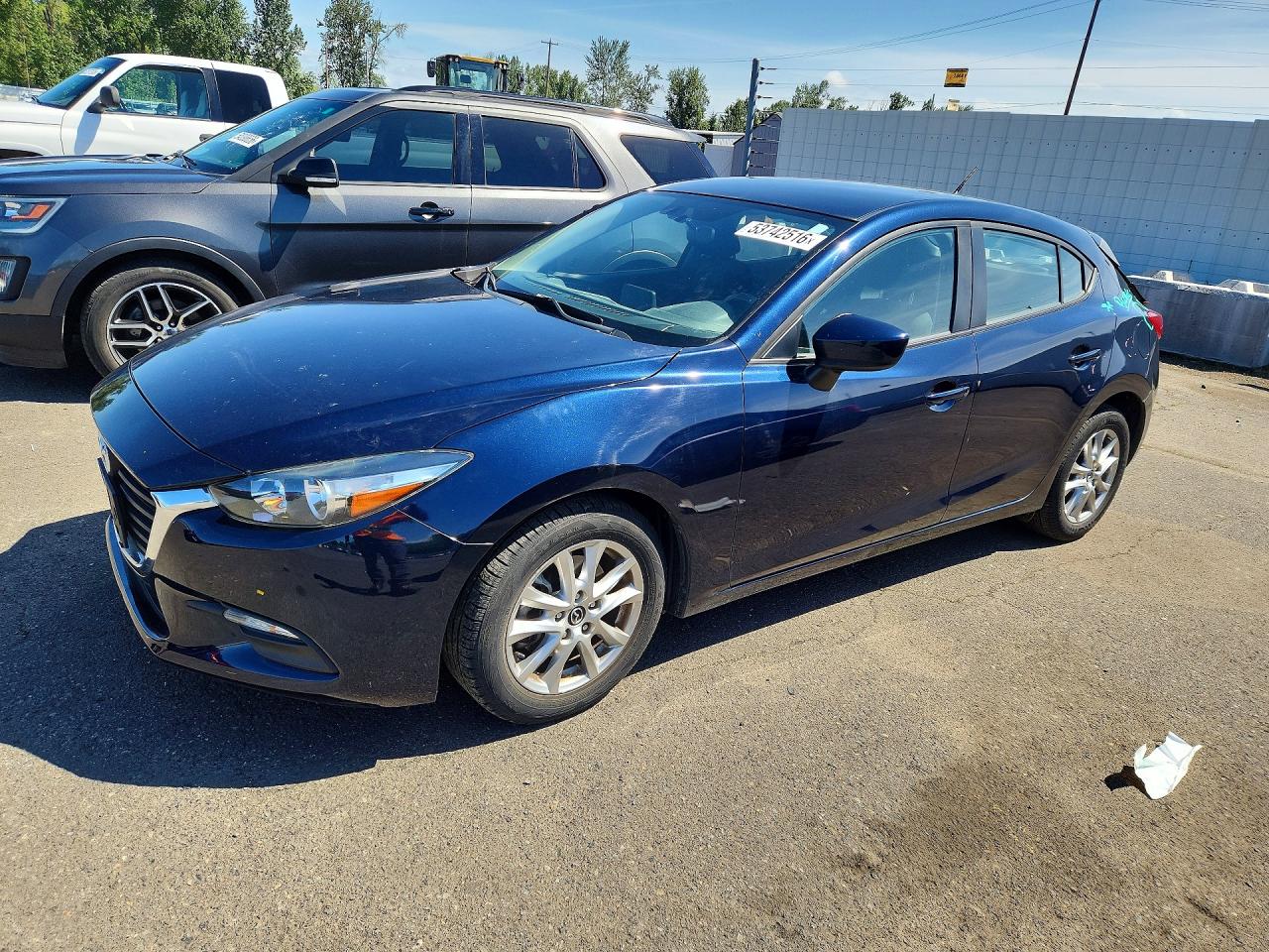 Salvage Mazda 3 Image