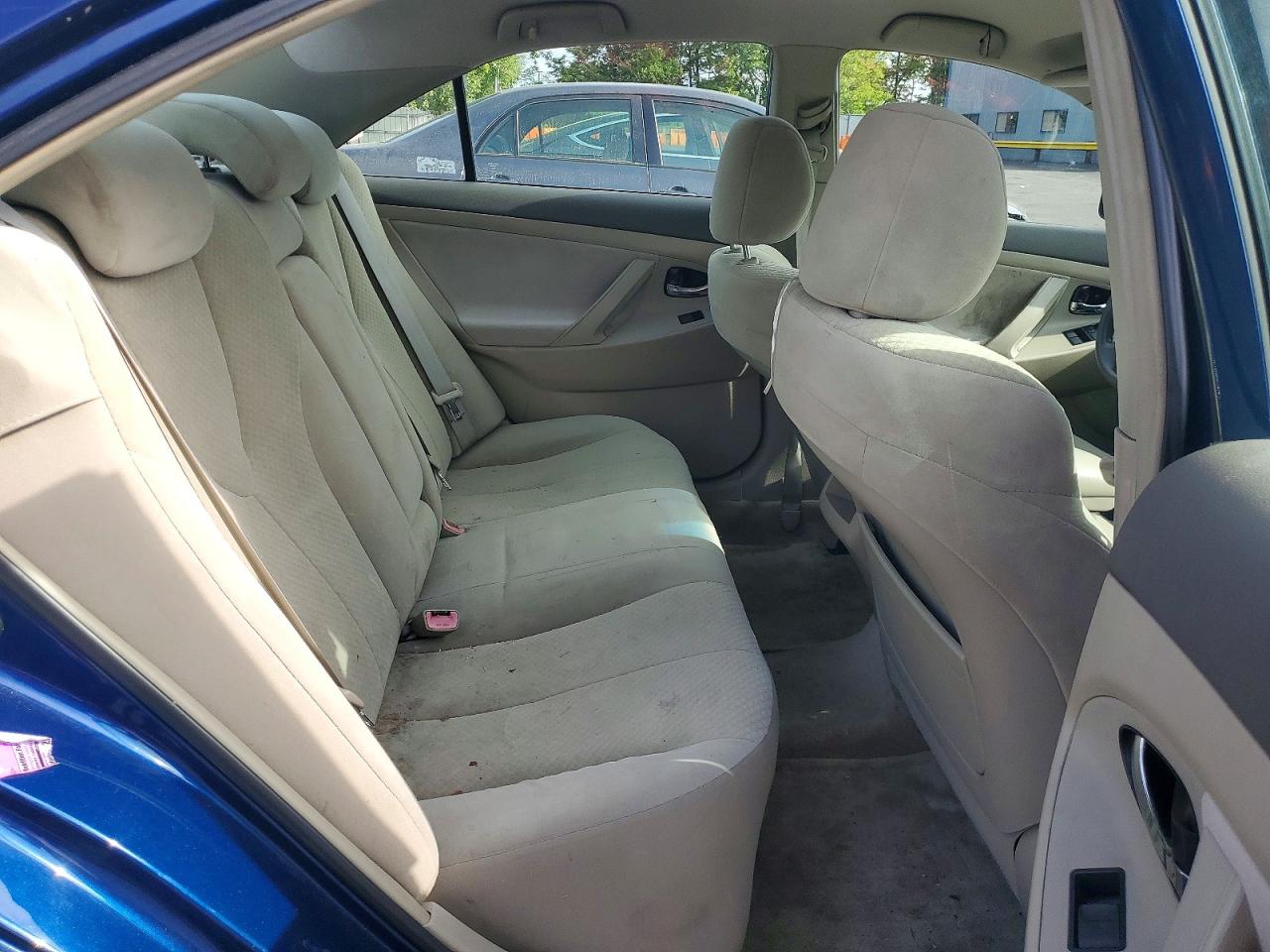 Toyota Camry Base
