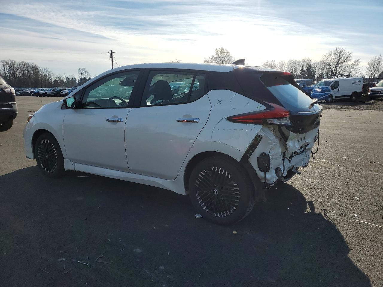Nissan LEAF Sv Plus