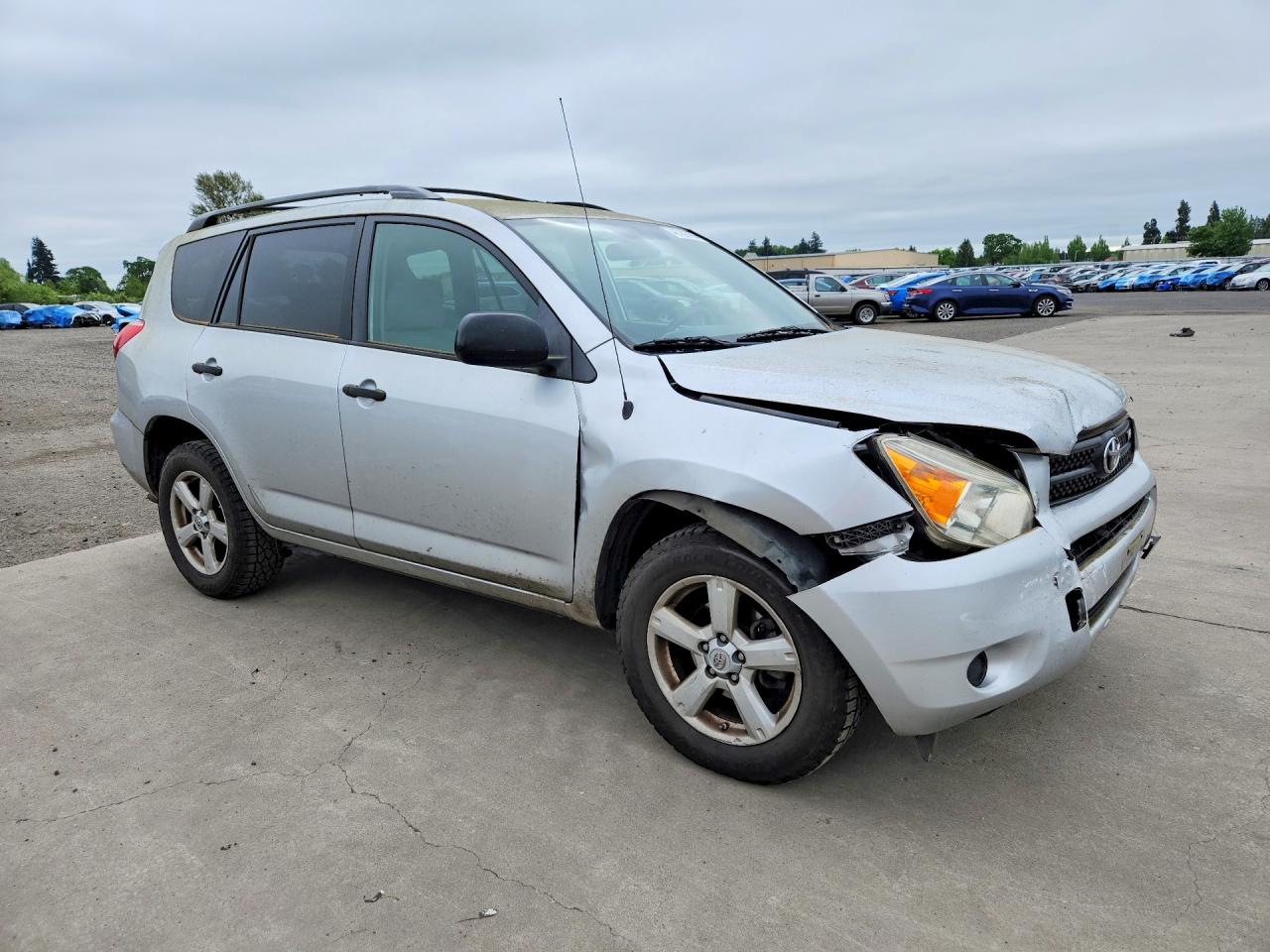 Toyota RAV4 Base