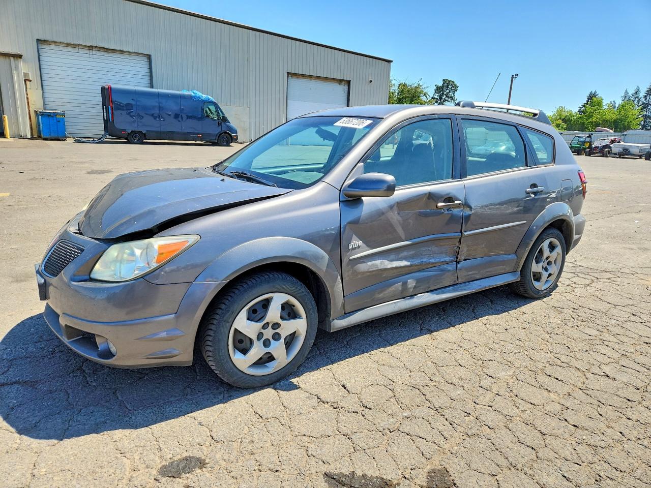 Salvage Pontiac Vibe Image